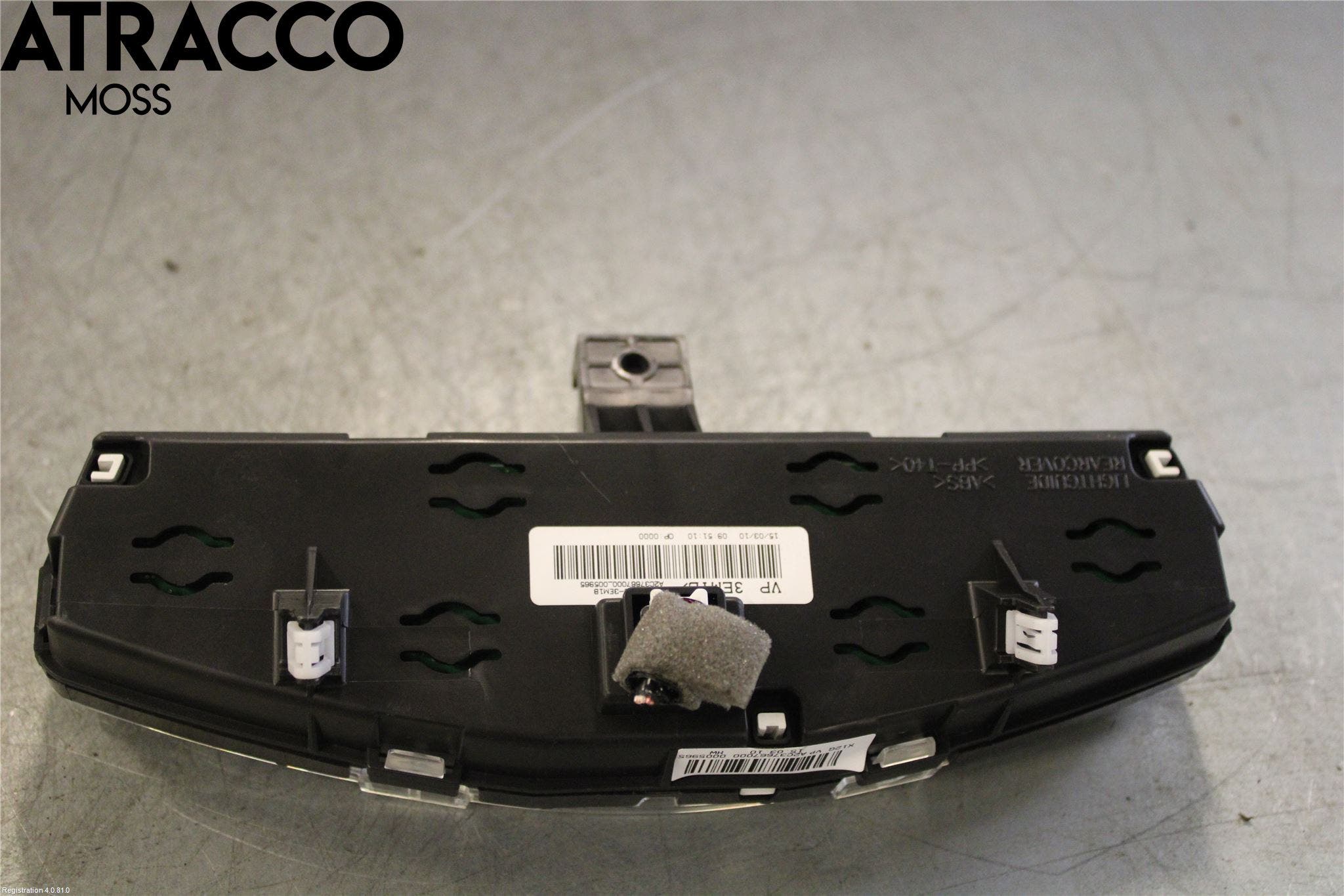 Nissan LEAF 11-17 Instr Kombinert