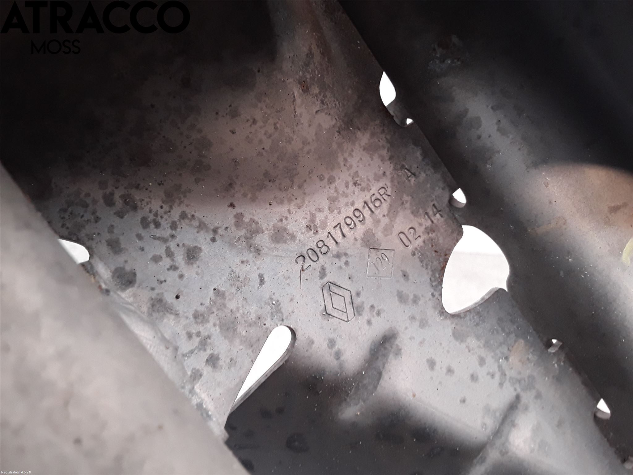 Renault CAPTUR 13-19 Motor Feste Stål-Alu