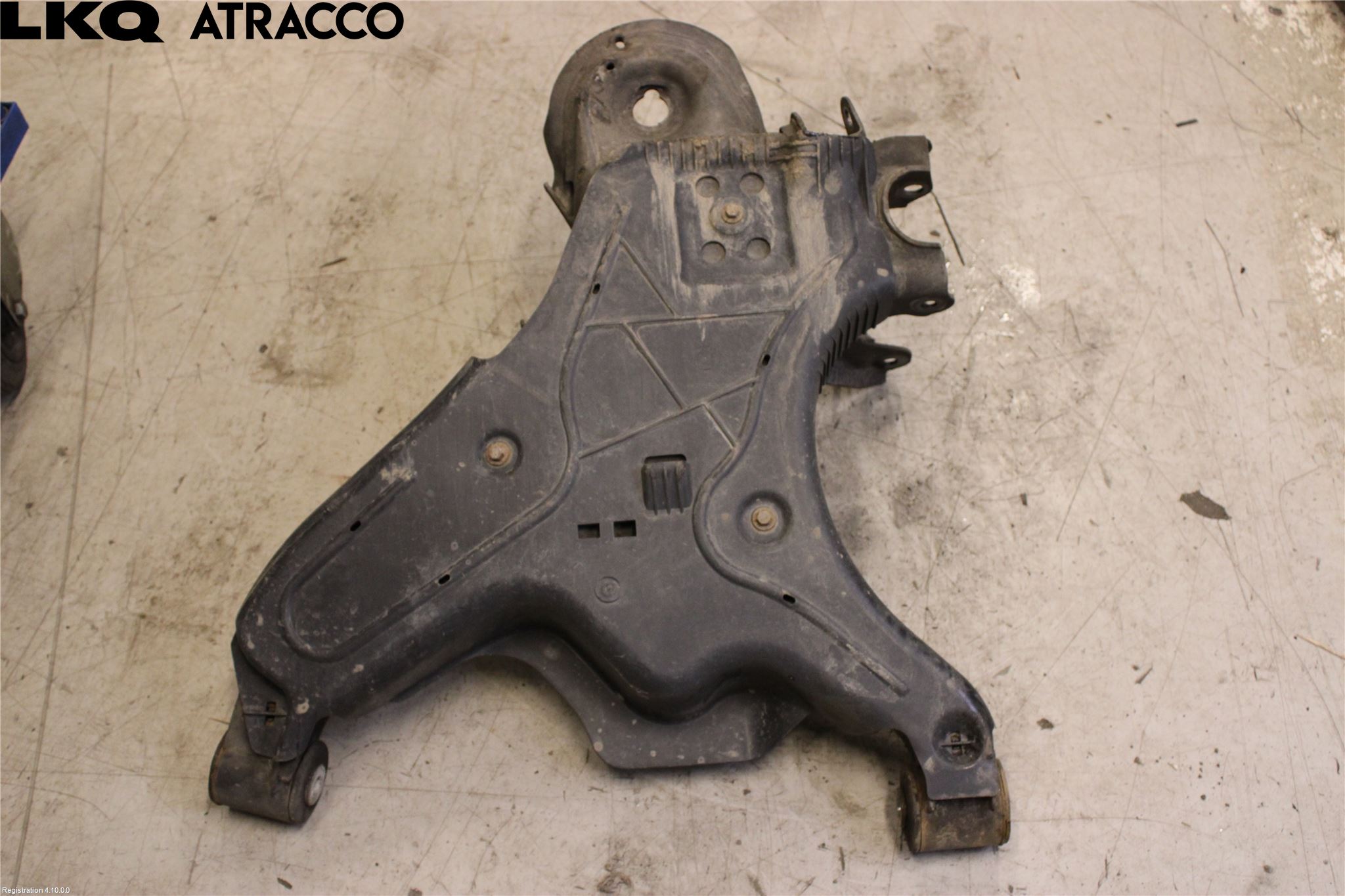 Mercedes-Benz MB VITO/V-KLASS (W640,W447,W448) 14- Bærearm Bak Høyre