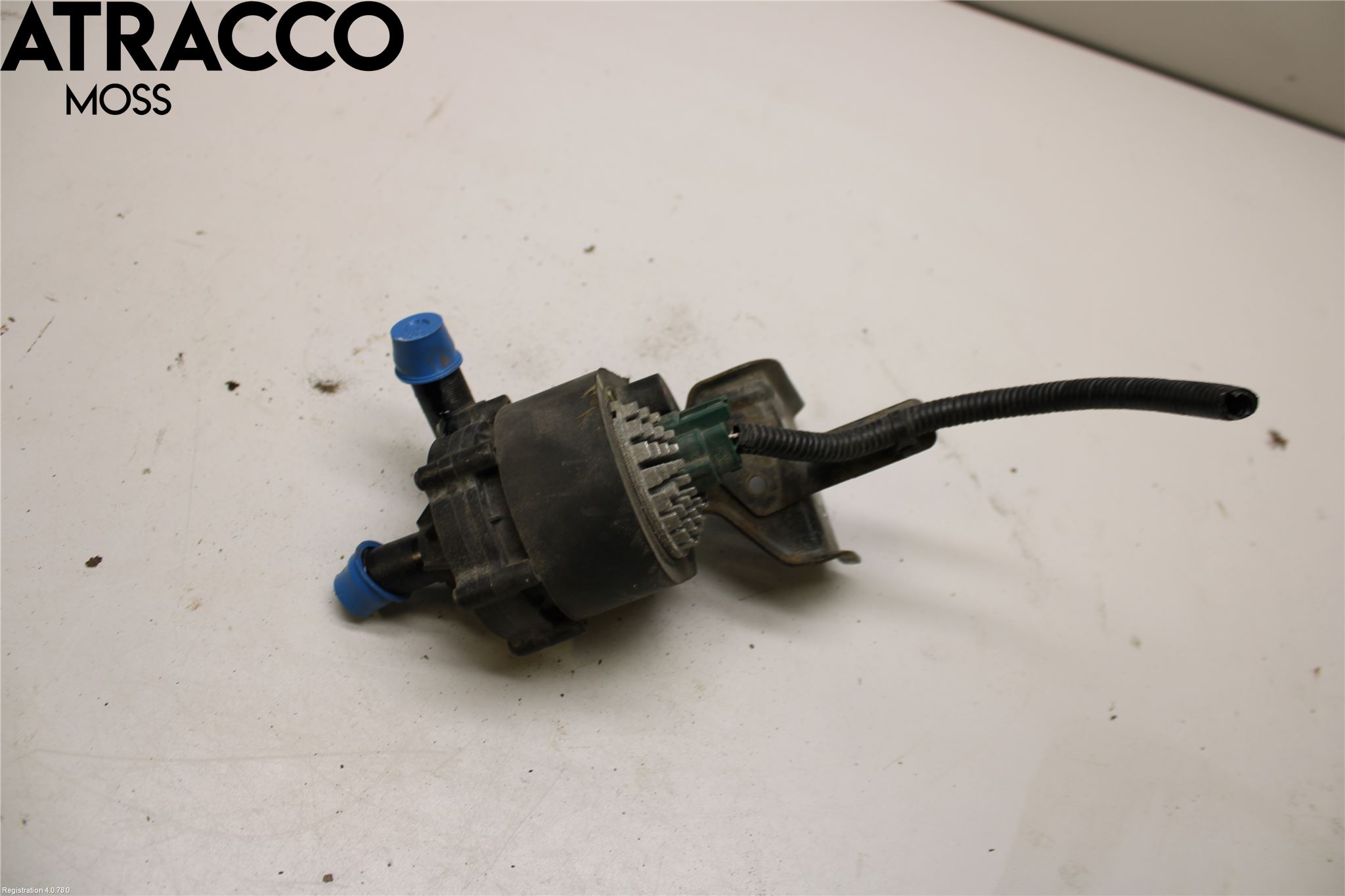 Nissan E-NV200/EVALIA Vannpumpe