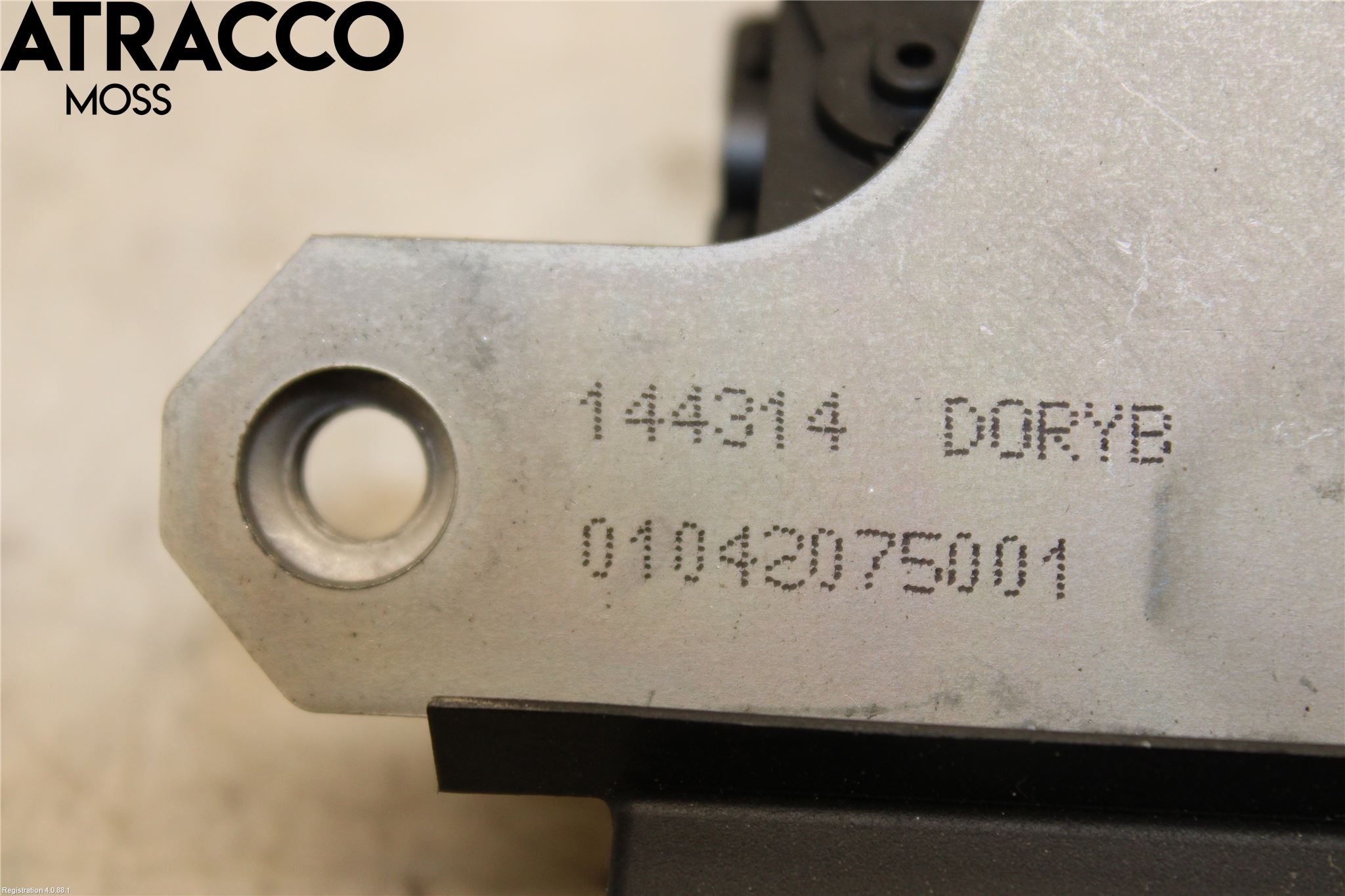 Volvo V40 12-19 Bakluke-Lokk Låsekasse