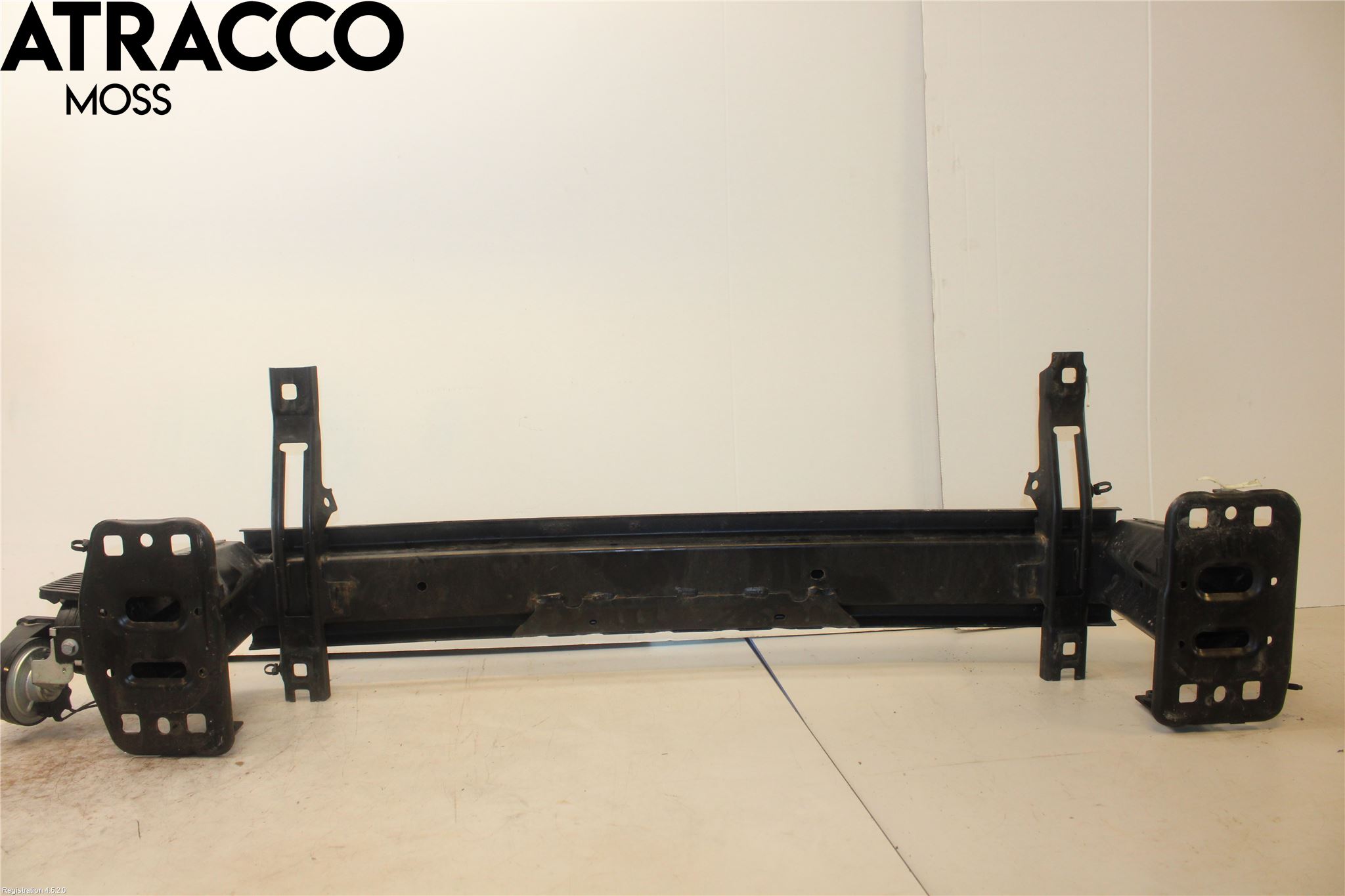 Ford FIESTA (VII) 18-23 Støtfanger Foran Bjelke