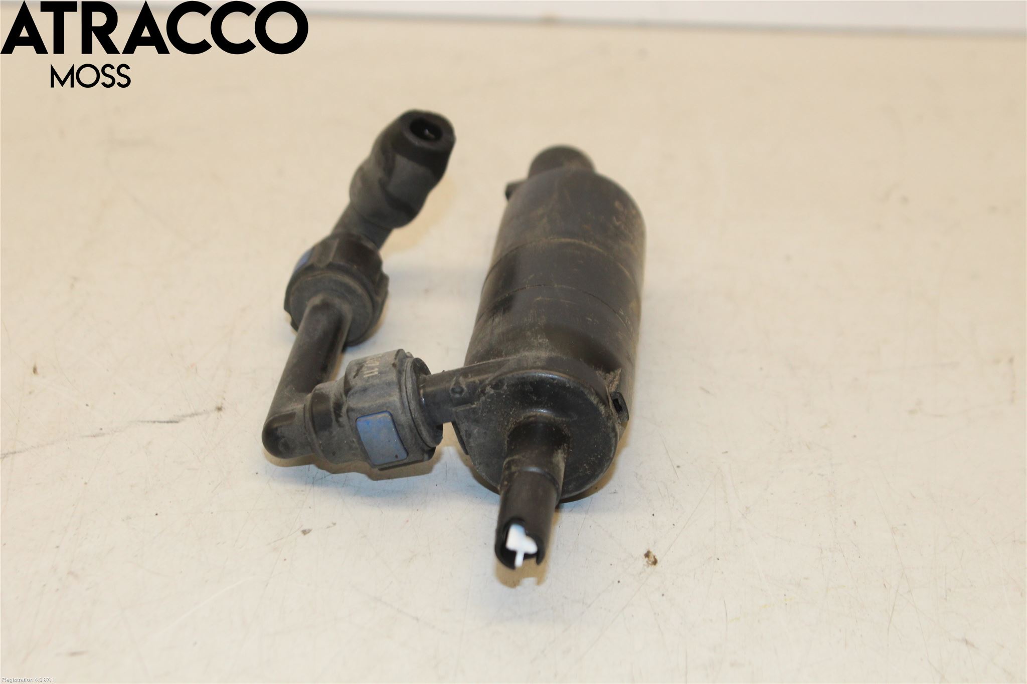 Volkswagen VW TOURAN 10-15 Spylerpumpe Frontrute