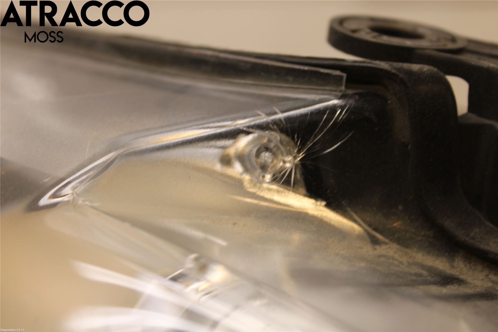 Volkswagen VW TOURAN 03-10 Frontlykt Venstre