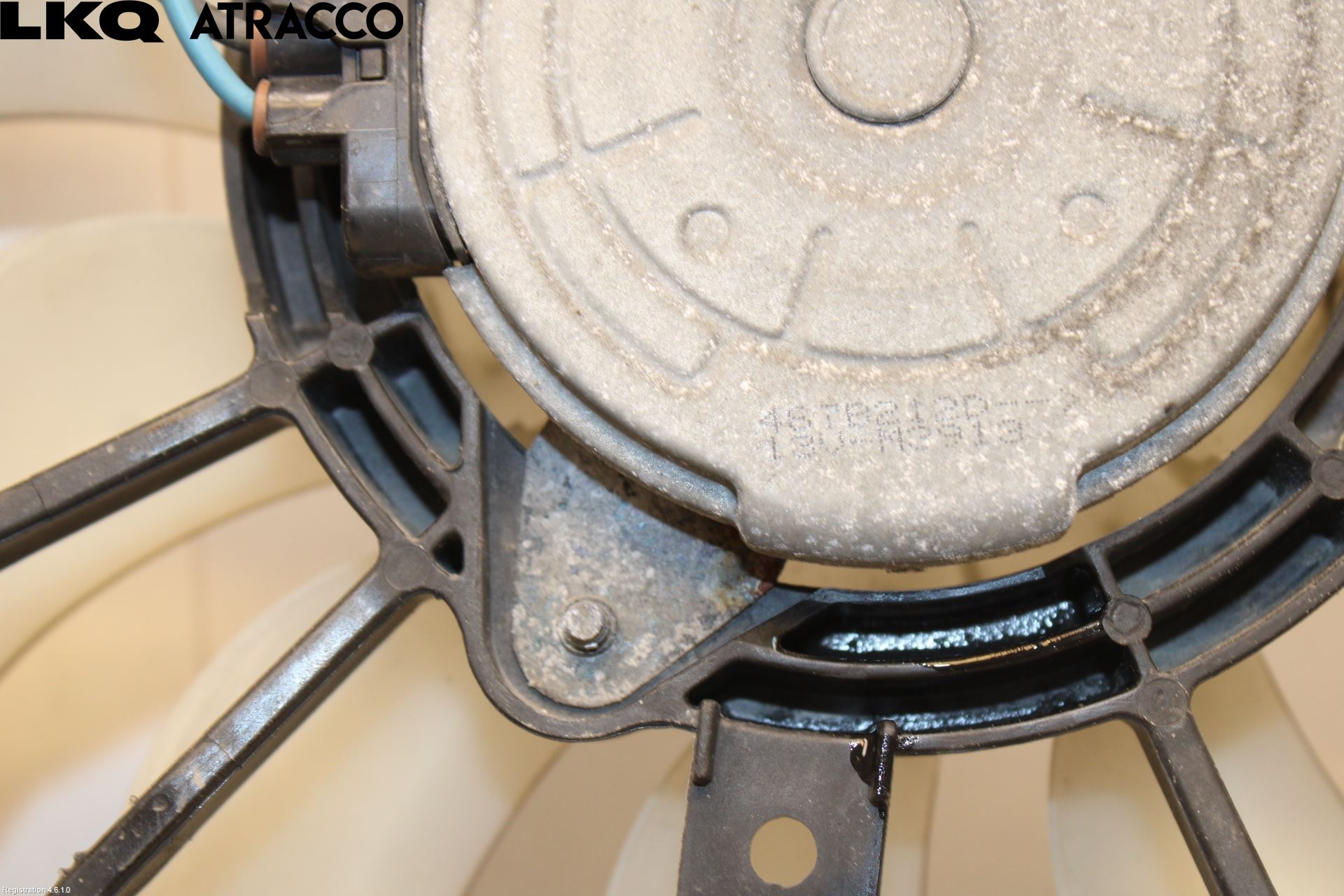 Mitsubishi OUTLANDER 13-21 Kjølevifte Elektrisk