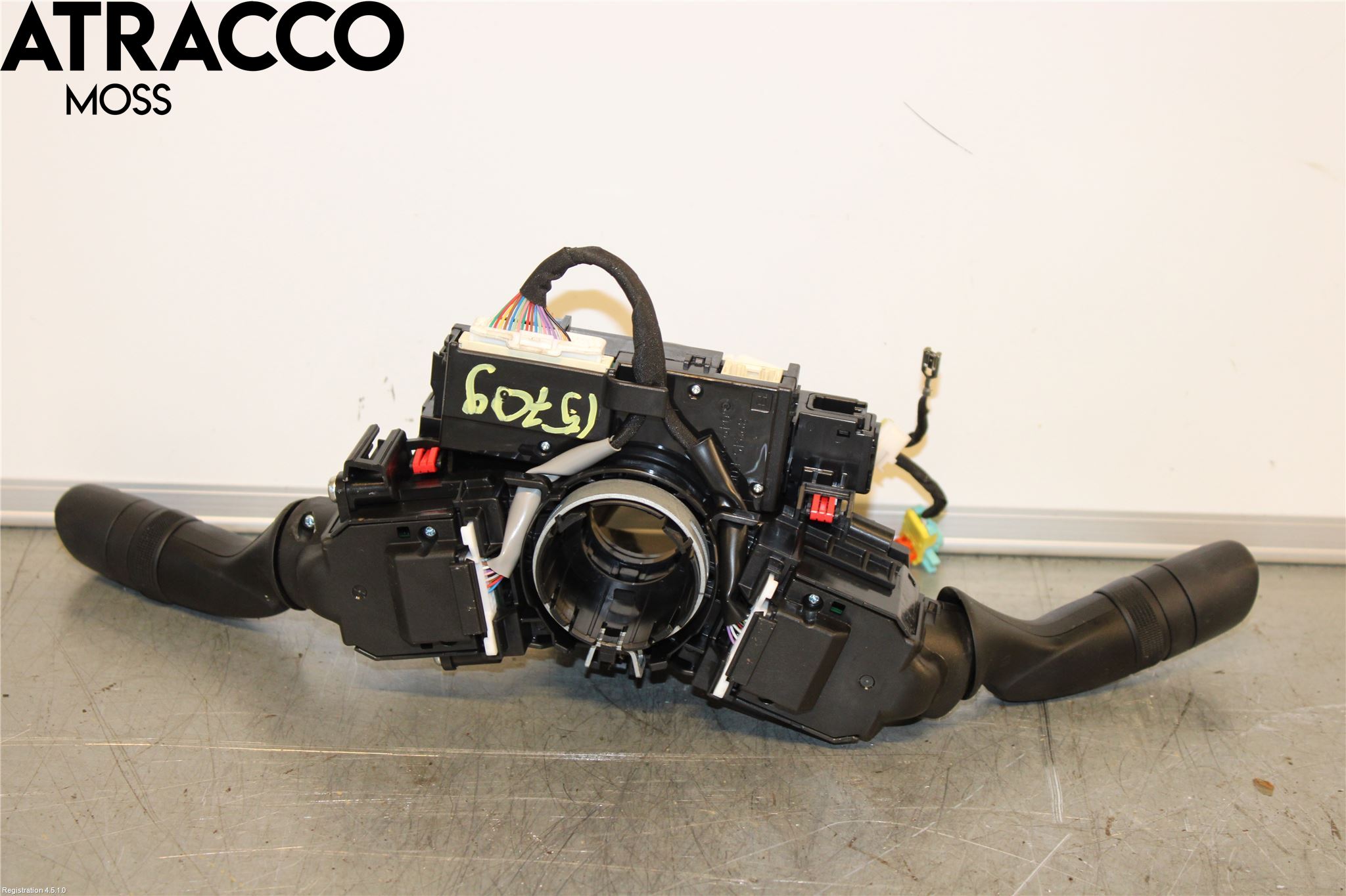 Toyota YARIS XP21 20- Bryter Ratt Kombi H Og V