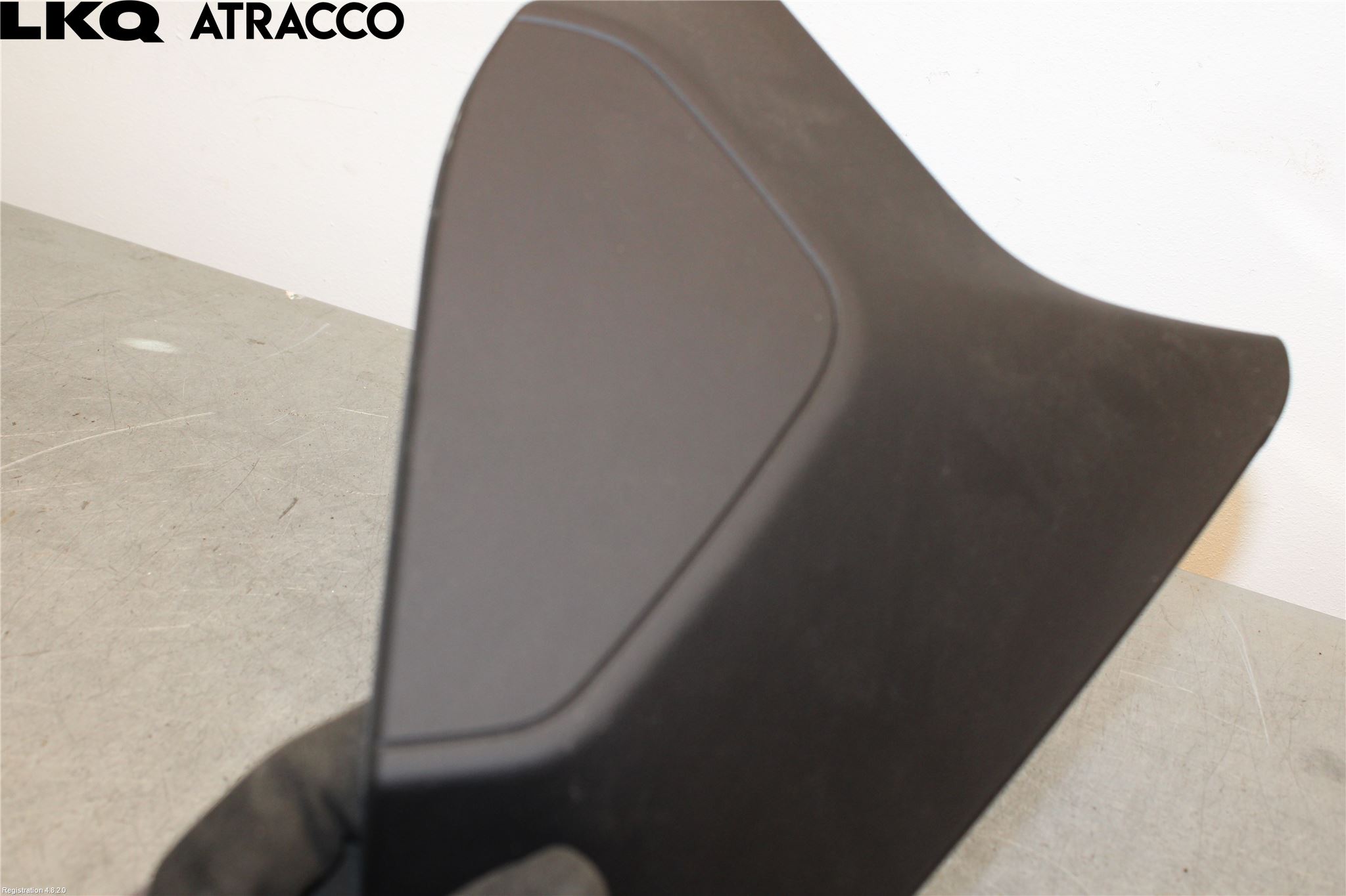 Porsche TAYCAN 20- Innr Dekor Instrbord