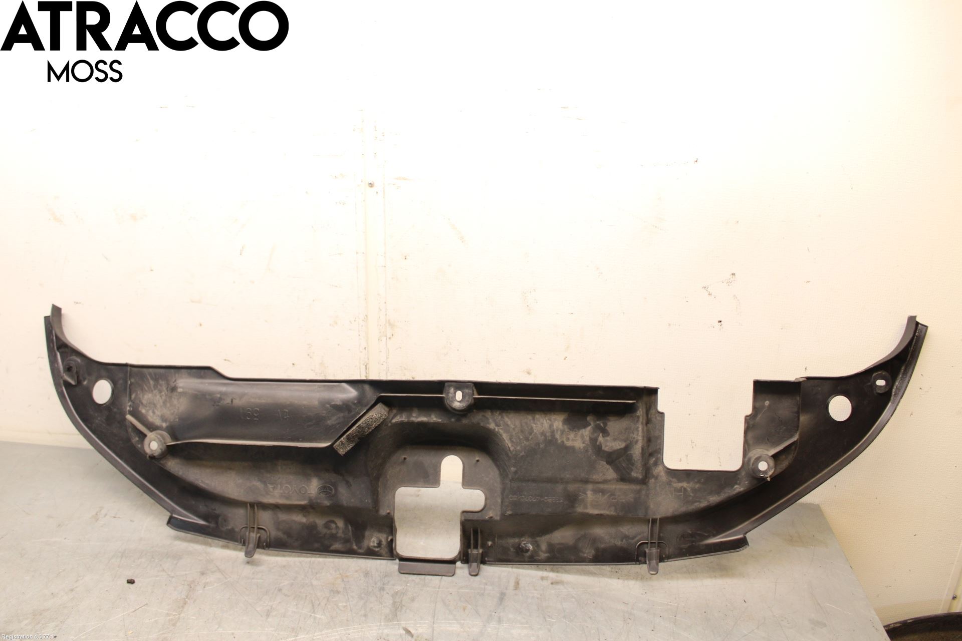 Toyota PRIUS (ZVW50) 16-21 Tackplast Front