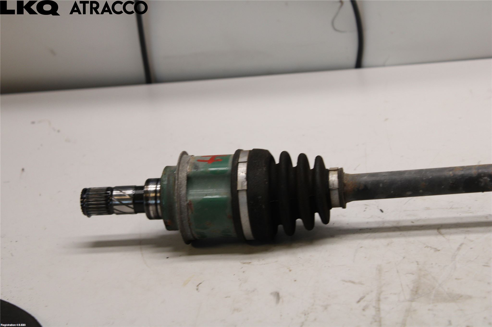 Daihatsu TERIOS Drivaksel Foran Kompl Høyre