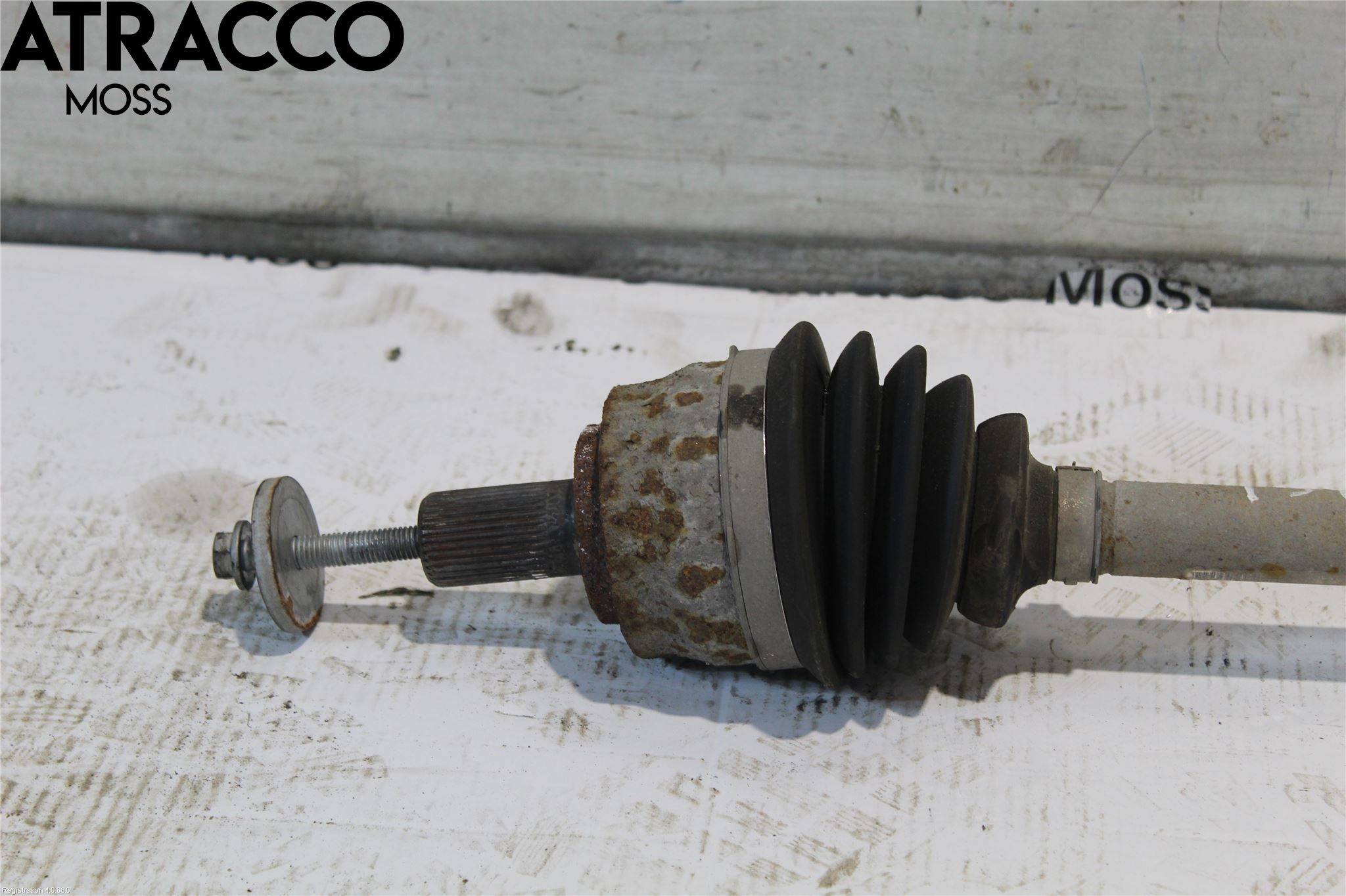 Volvo V40 12-19 Drivaksel Foran Kompl Venstre