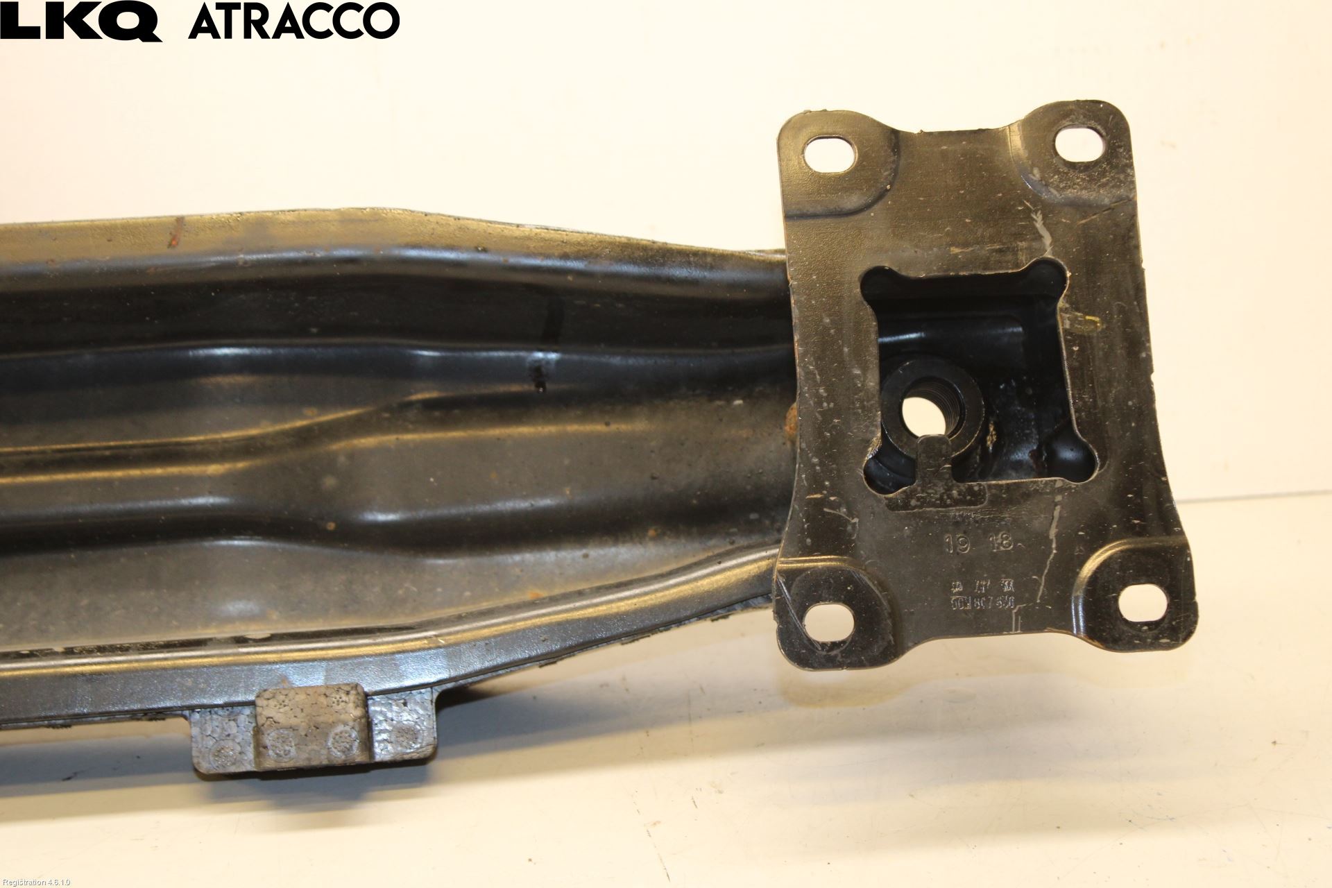 Volkswagen VW GOLF / E-GOLF VII 13-20 Støtfanger Bak Bjelke