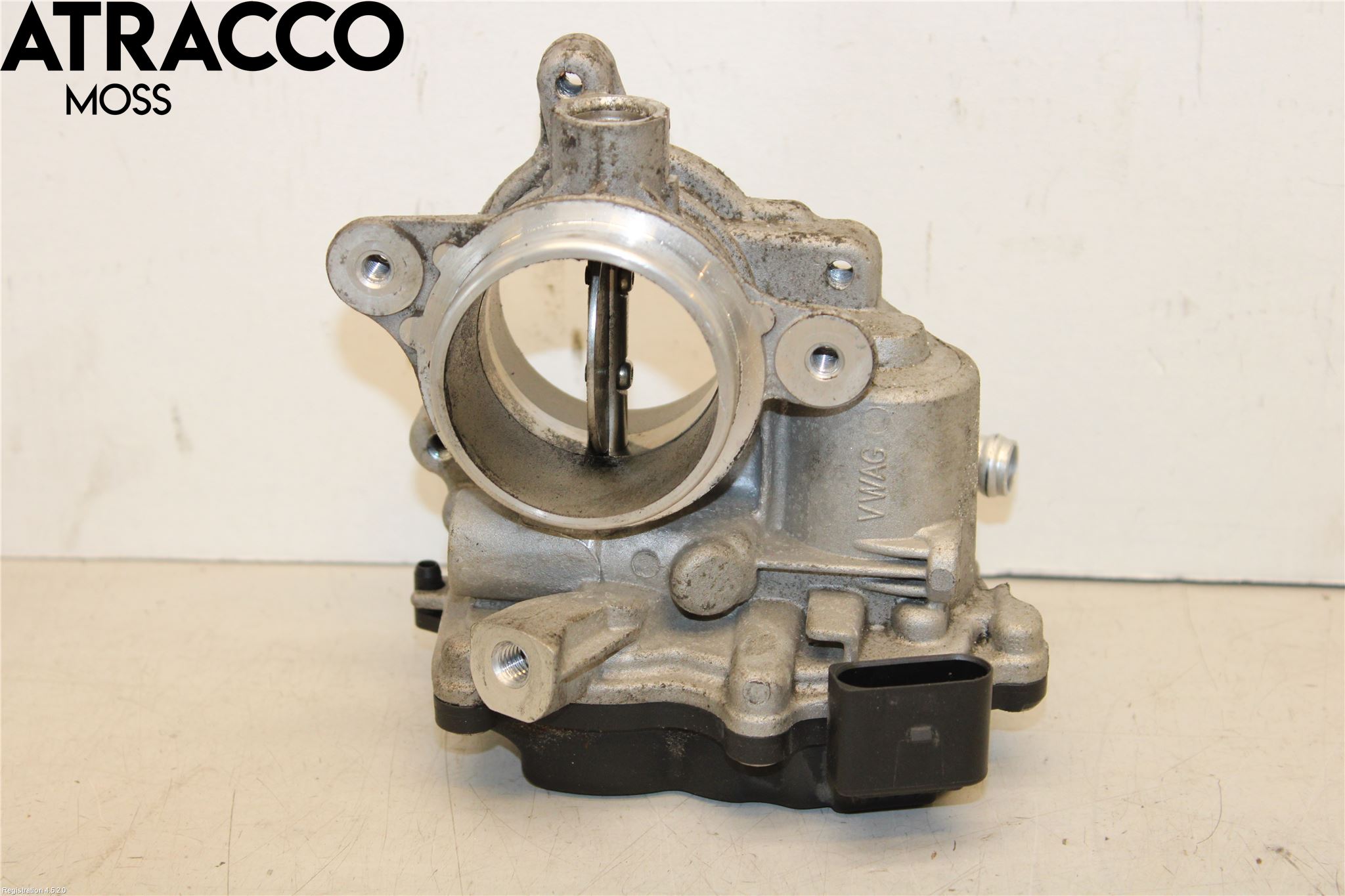 Skoda SUPERB 09-15 Inns Spjeldhus