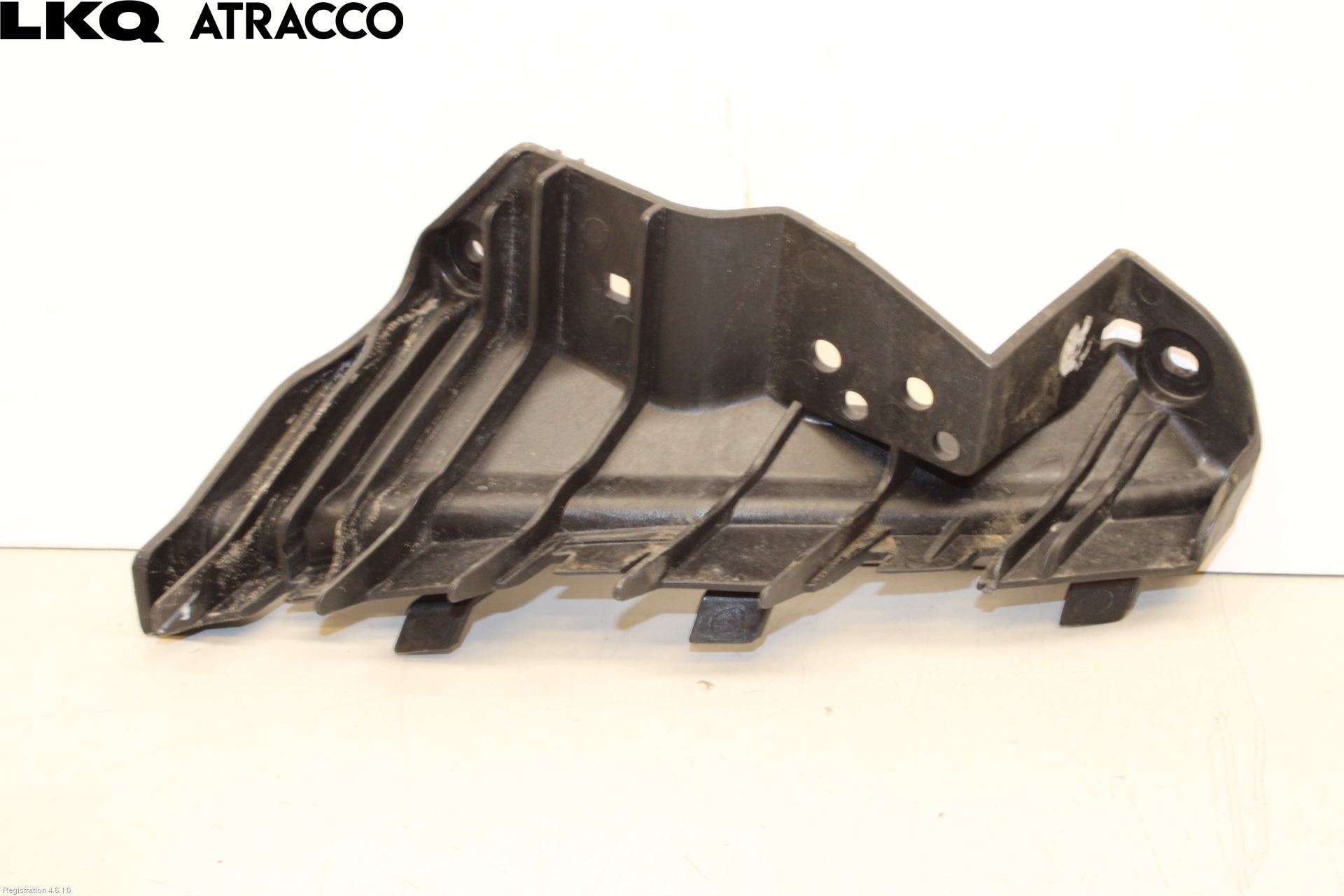 Kia SOUL 09- Støtfanger Foran Feste