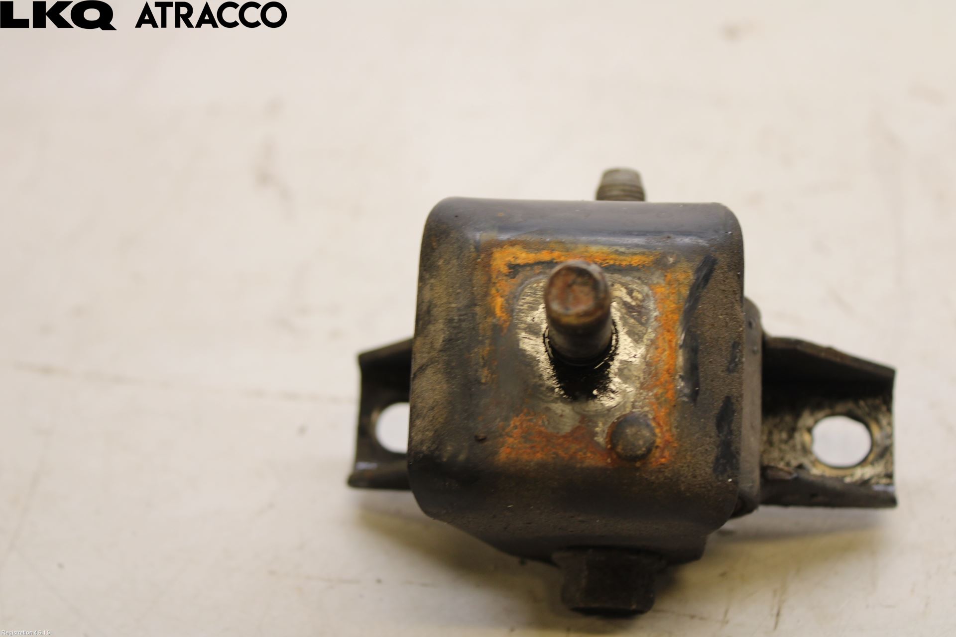 Mitsubishi L200 16-23 Motor Feste Gummi