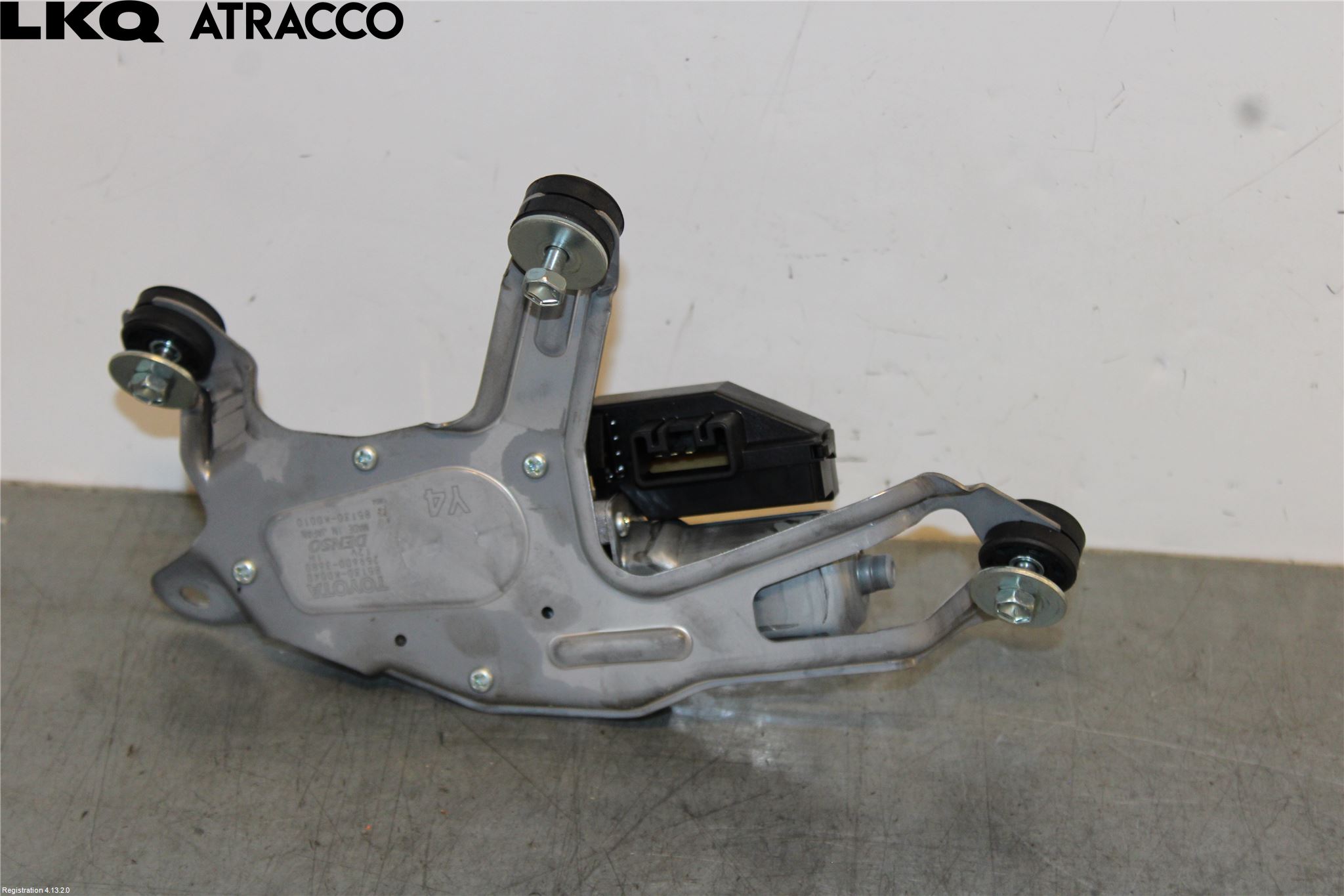 Toyota YARIS XP21 20- Viskermotor Bakluke