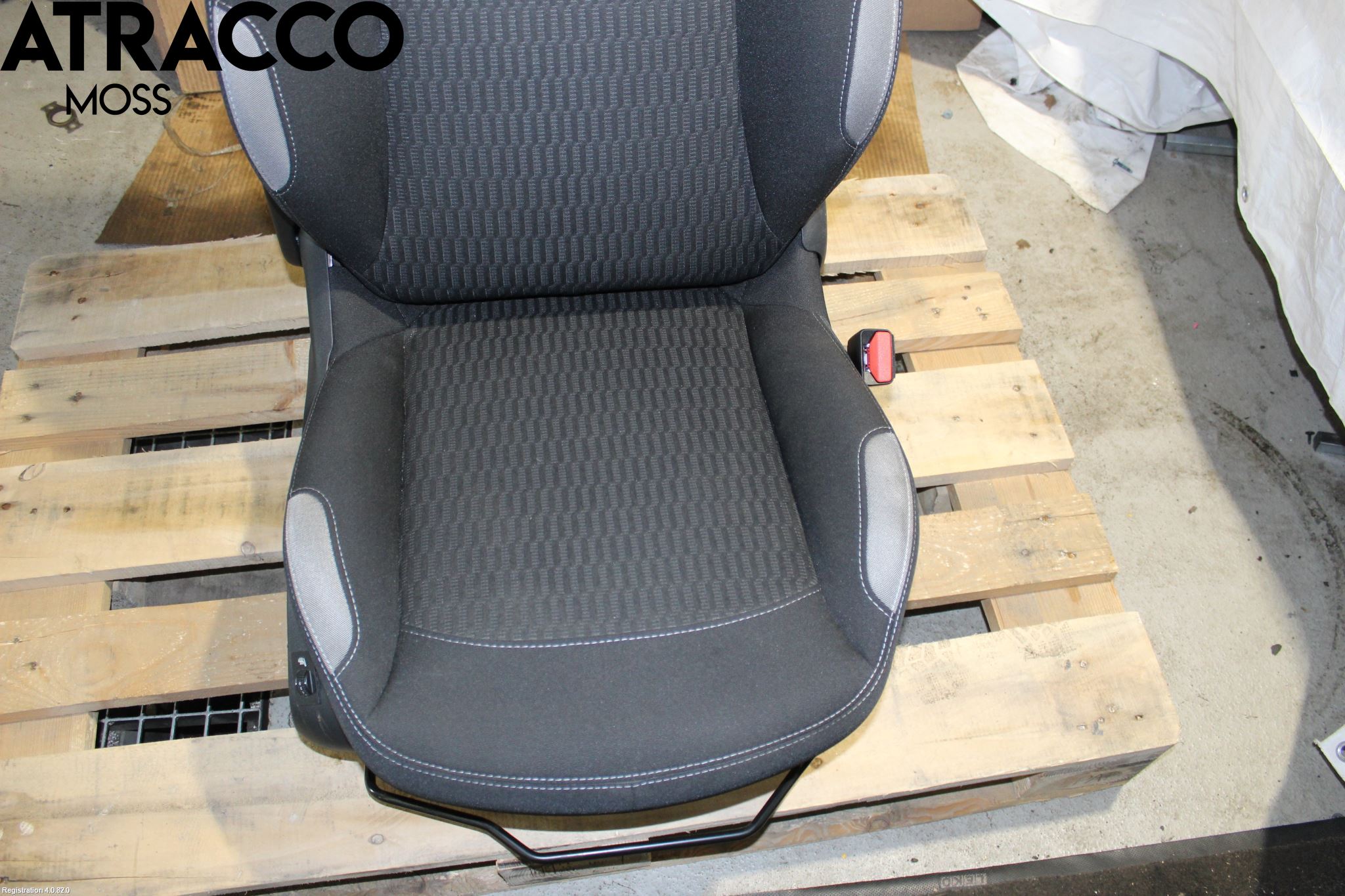 Peugeot 208 12-15 Innr Sete Foran Høyre