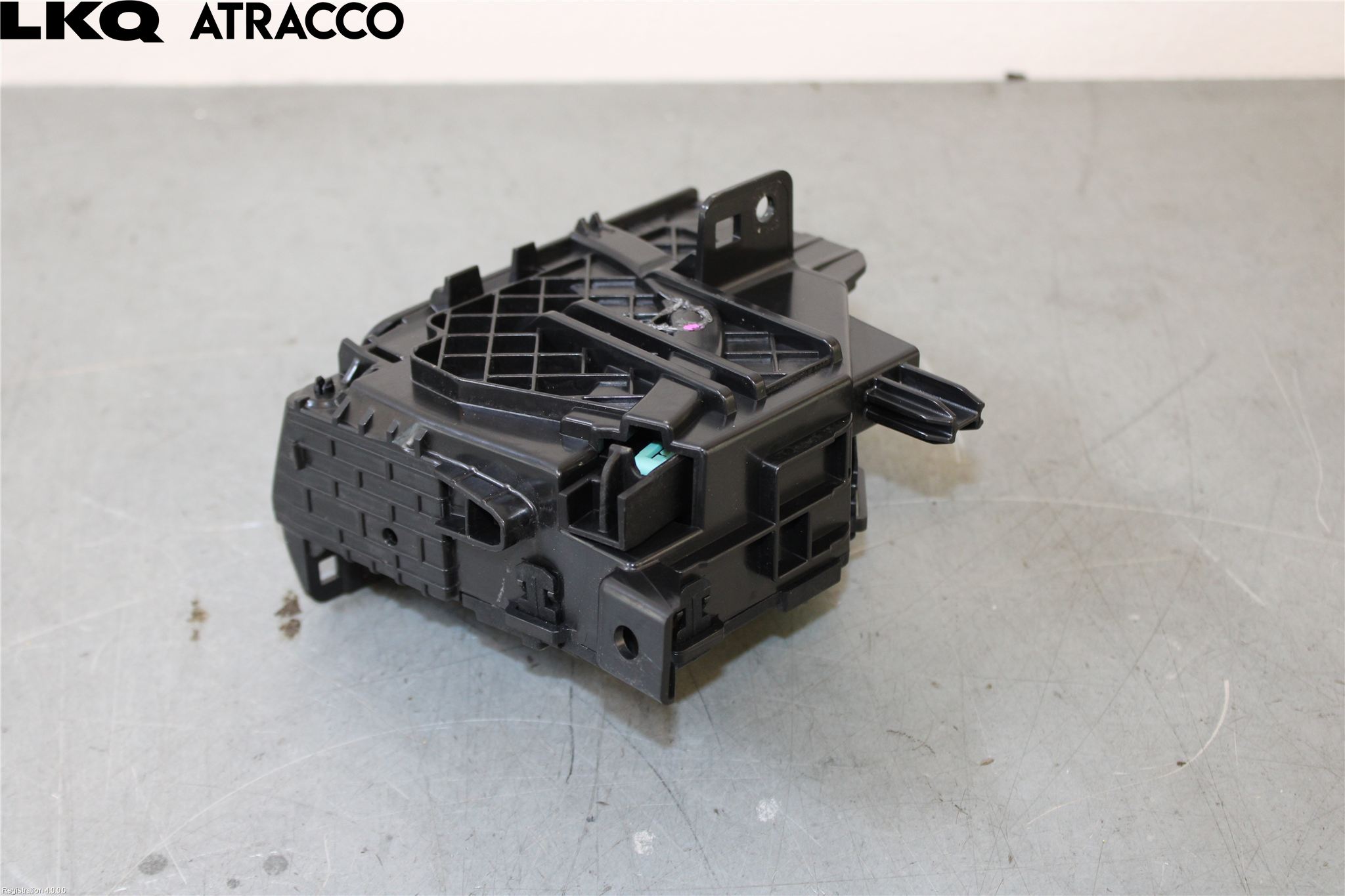 Ford RANGER EU 12-23 Innr Koppholder