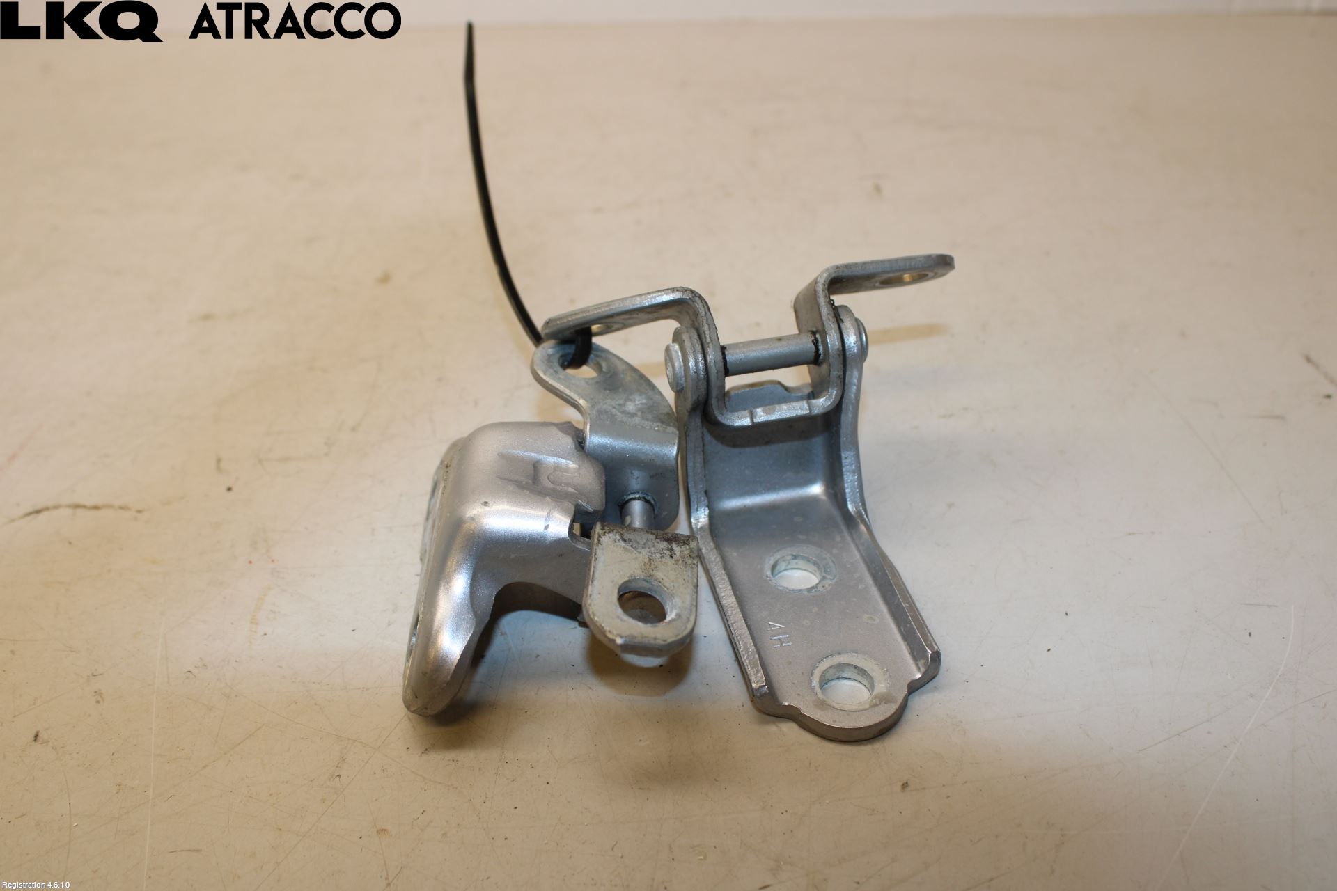 Toyota RAV4 19- Dørhengsel