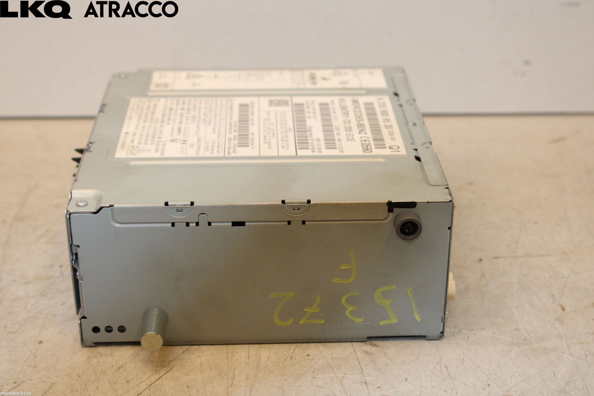 Mercedes-Benz MB C-KLASS (W205) 14-21 Stereo Radio Med Cd