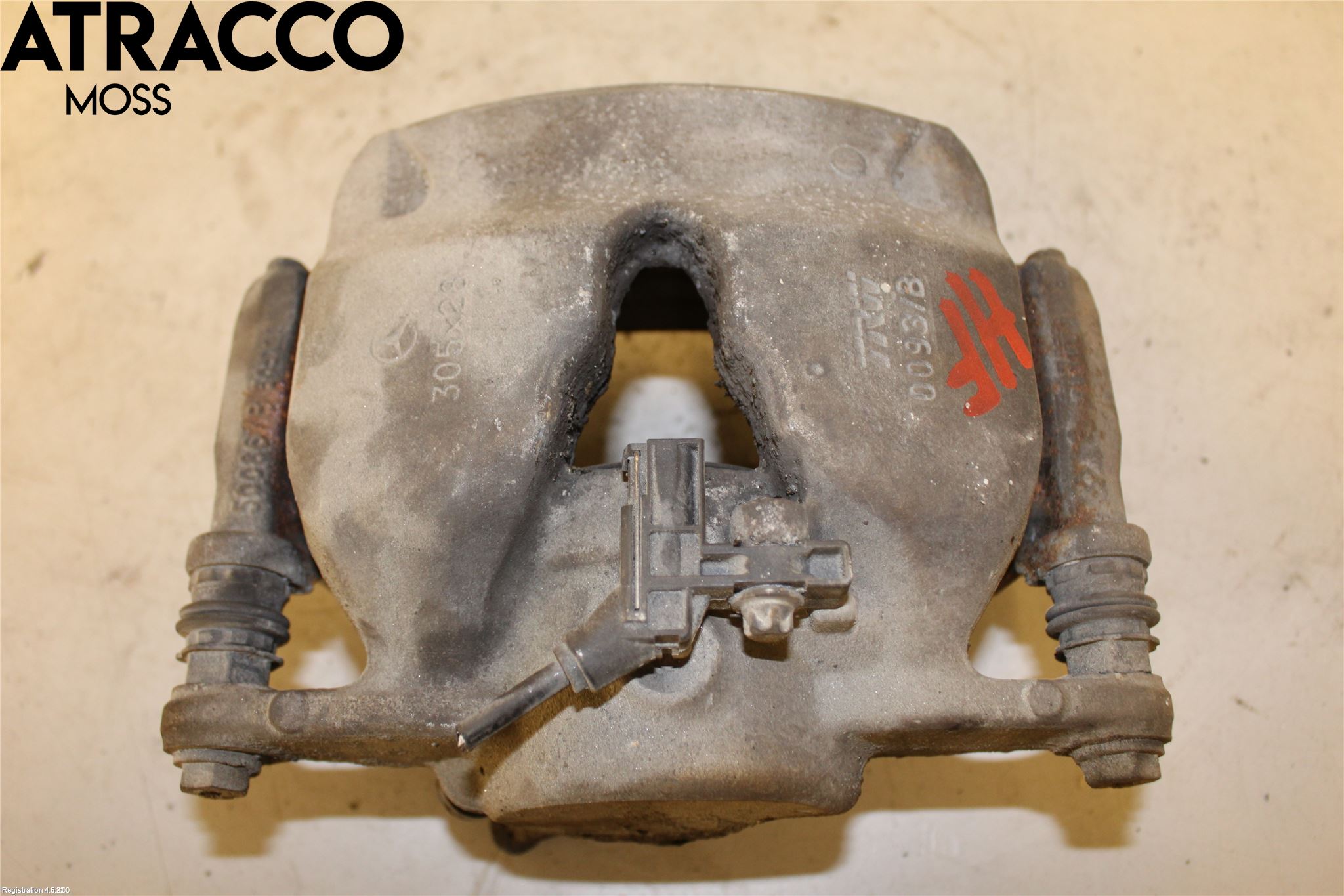 Mercedes-Benz MB C-KLASS (W205) 14-21 Bremsecaliper Foran Høyre