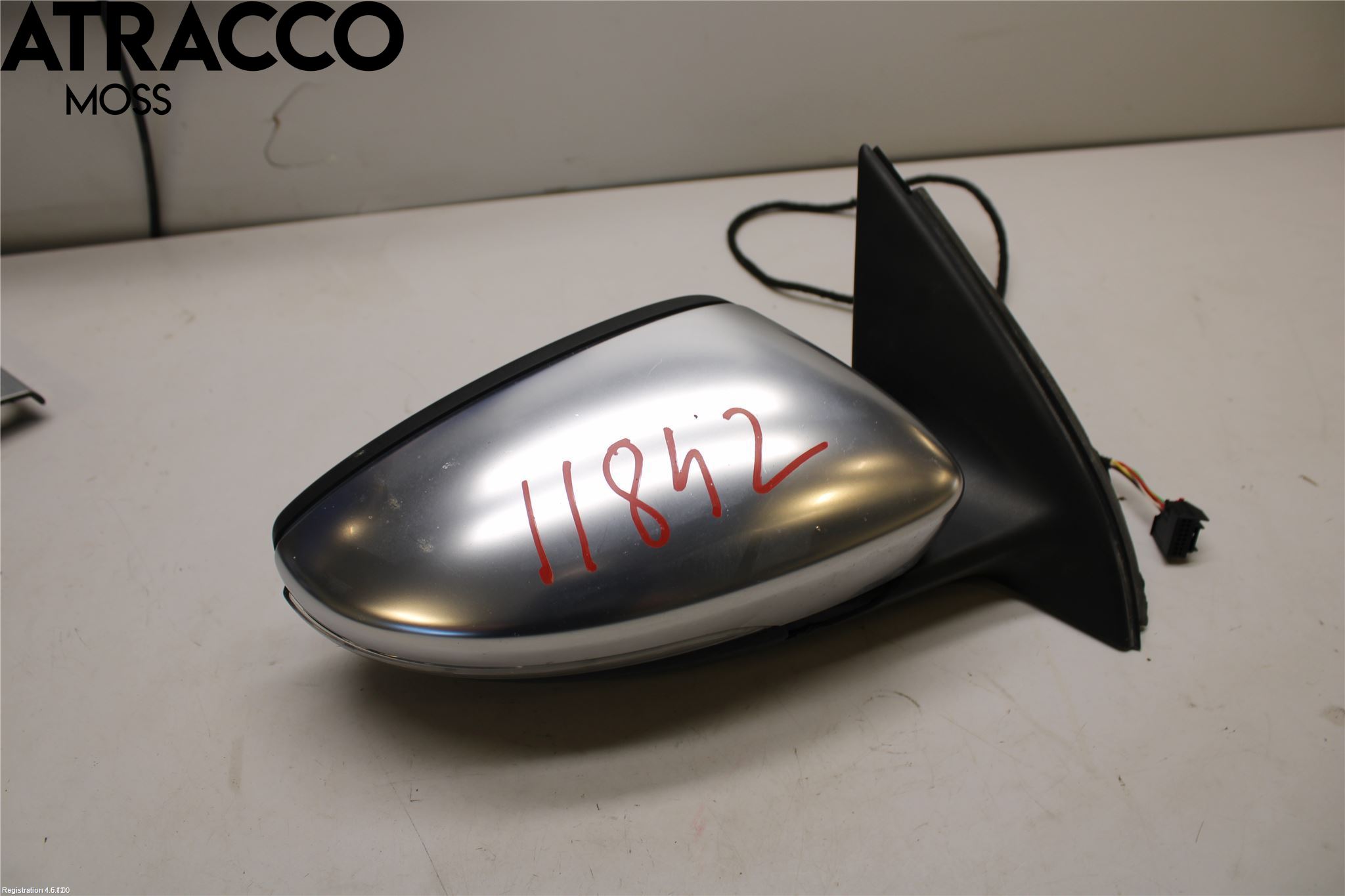 Volkswagen VW PASSAT 11-14 Speil H M-El Justering