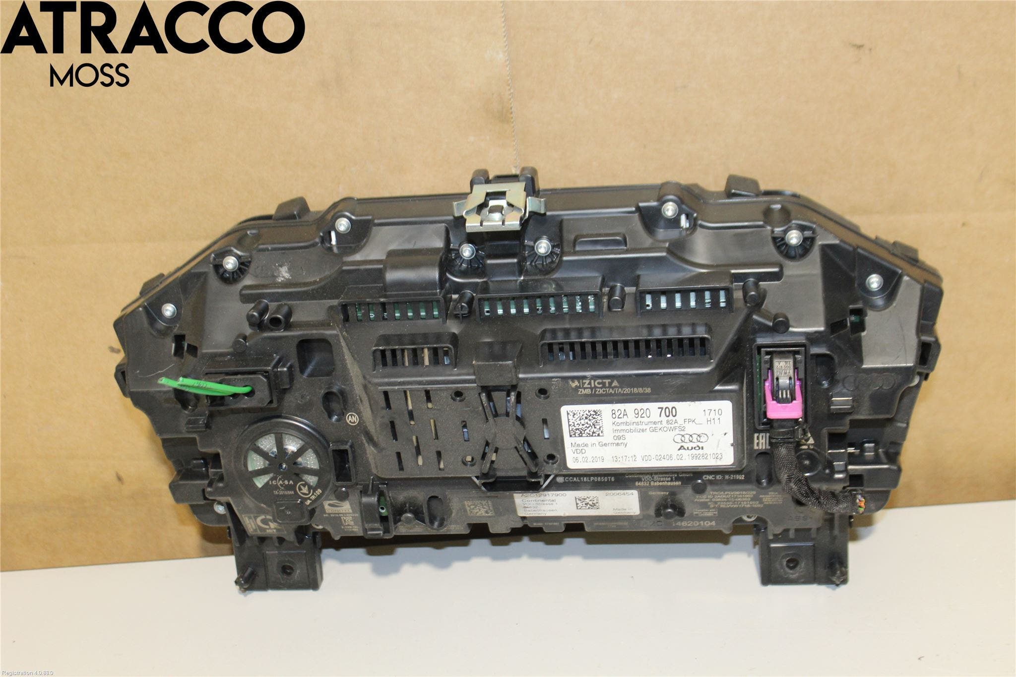 Audi A1 19- Instr Kombinert