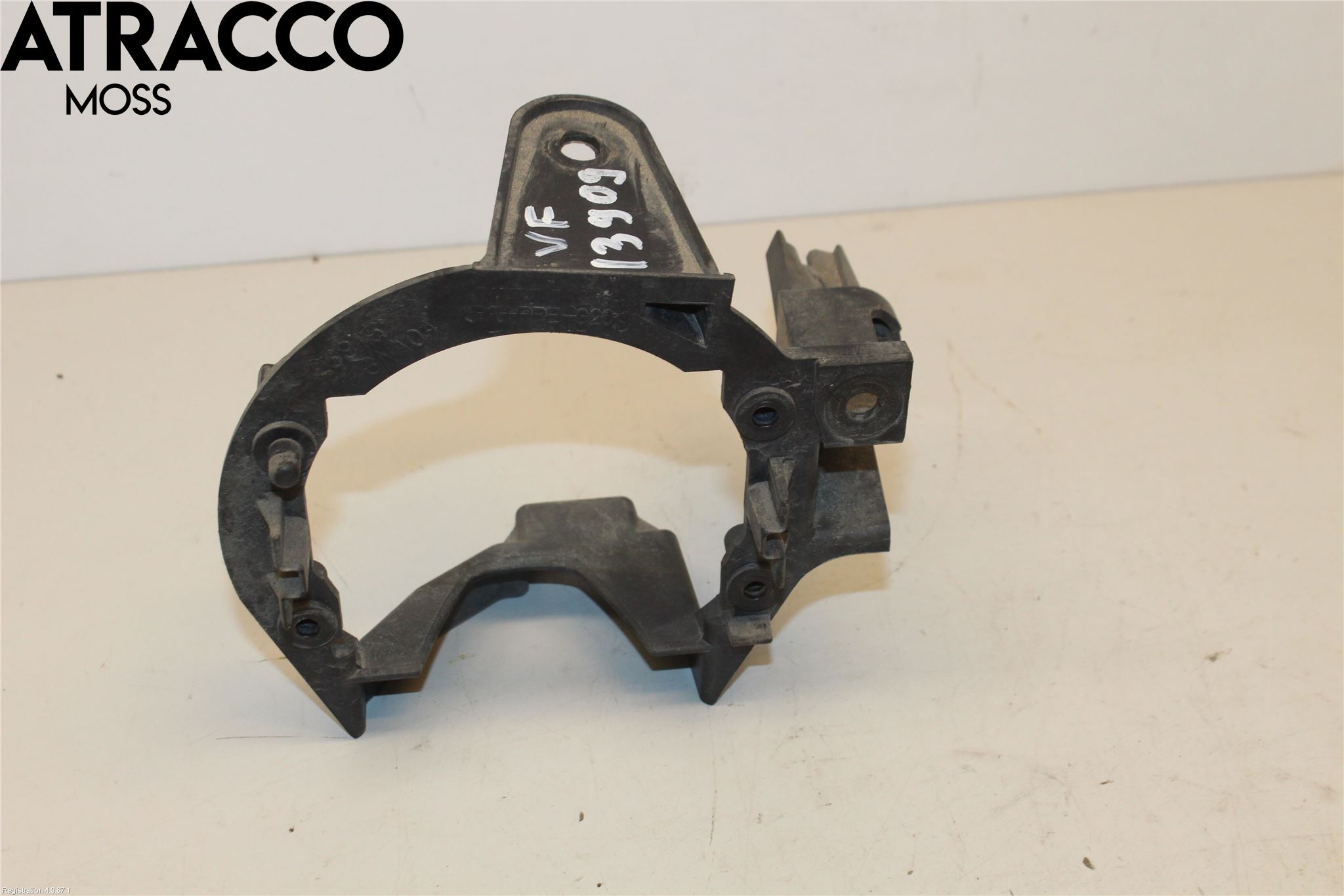 Nissan LEAF 11-17 Frontlykt Kurve-Tåkelys Ramme