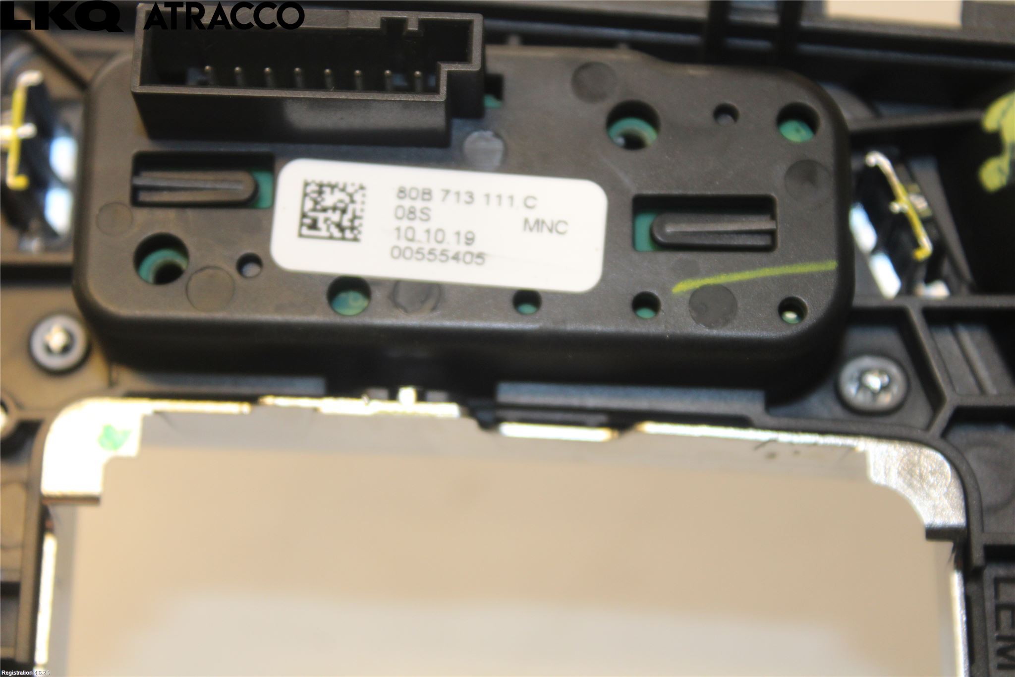 Audi Q5/SQ5 17- Instrumentkonsoll Midt