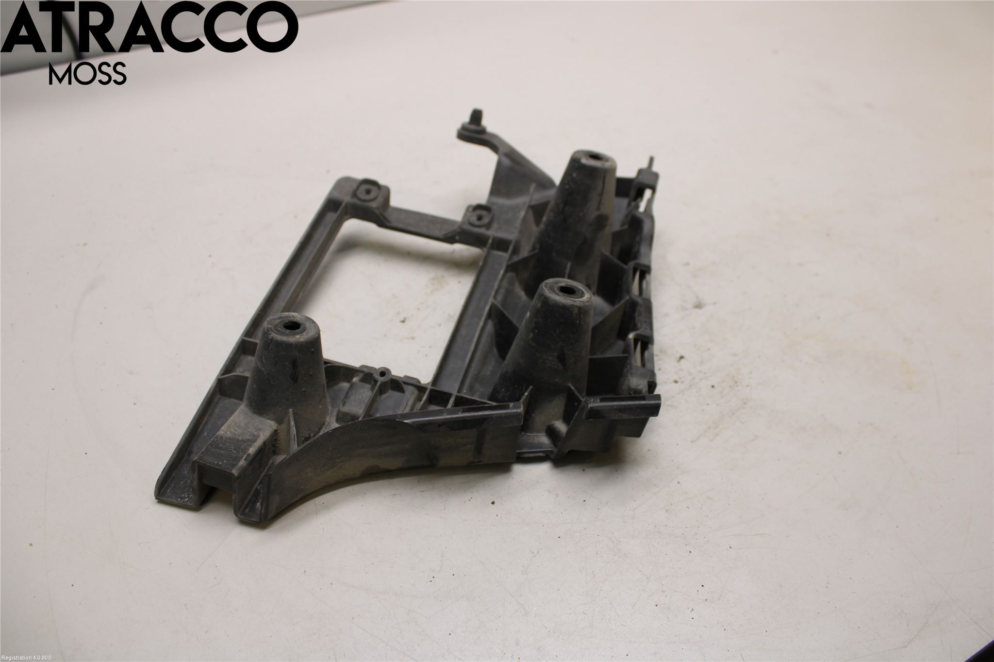 Audi A6/S6 4G 11-18 Støtfangerfeste Bak Høyre