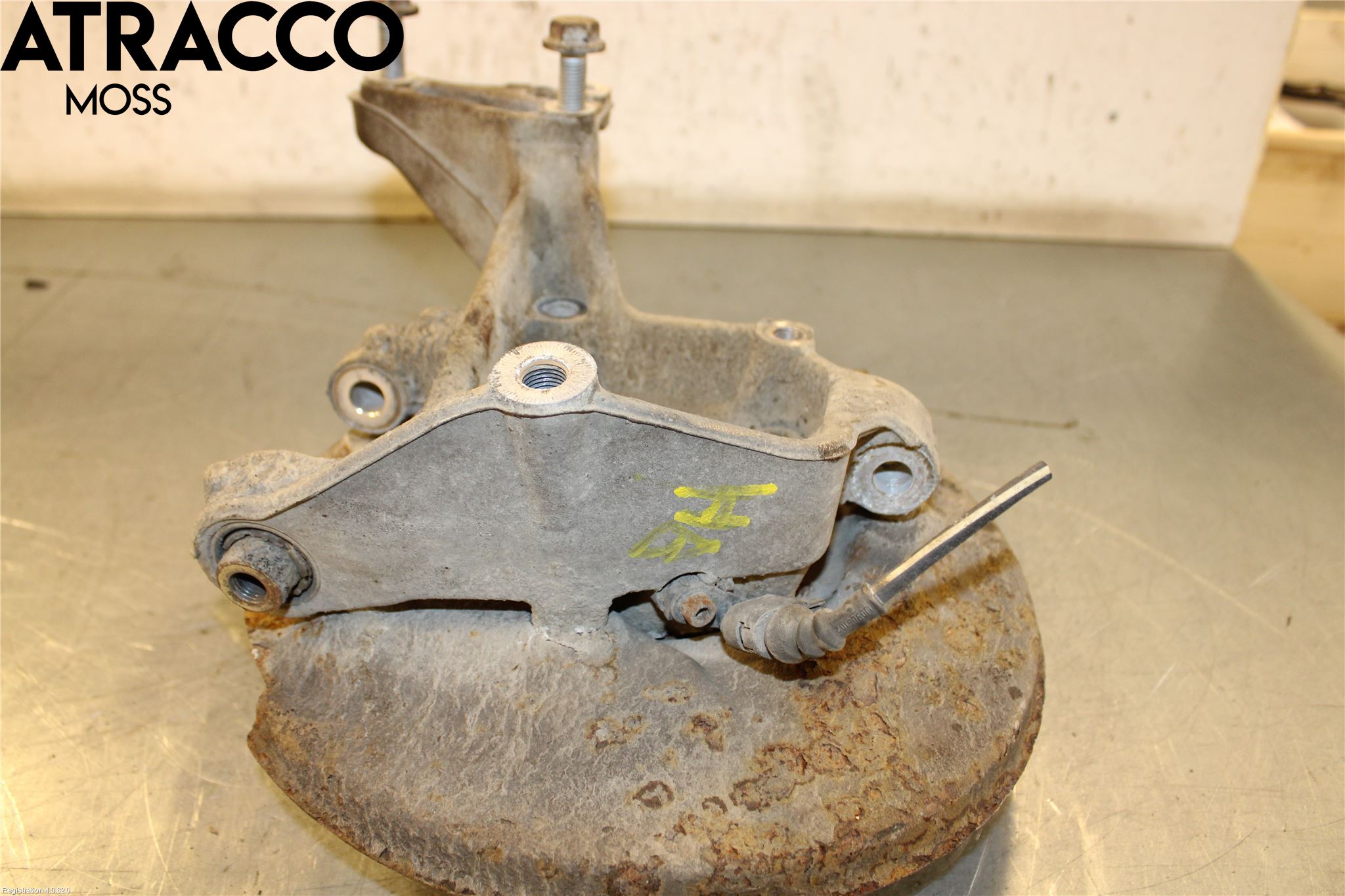 Volkswagen VW GOLF VI 09-13 Spindel Hb