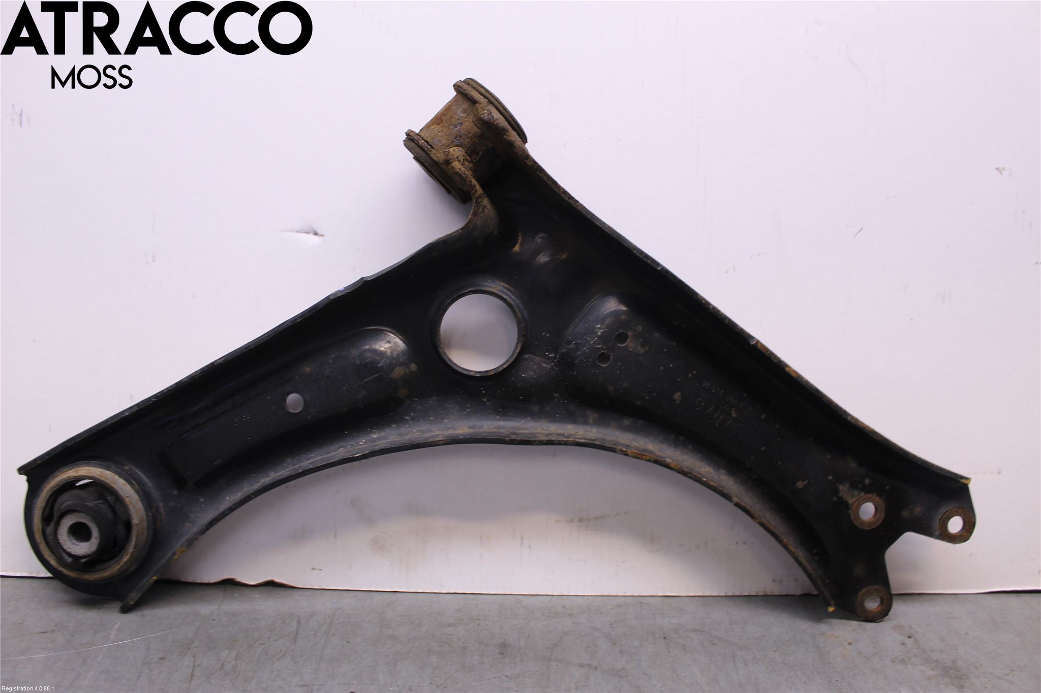 Volkswagen VW CADDY 16-20 Bærearm Foran Høyre Nedre