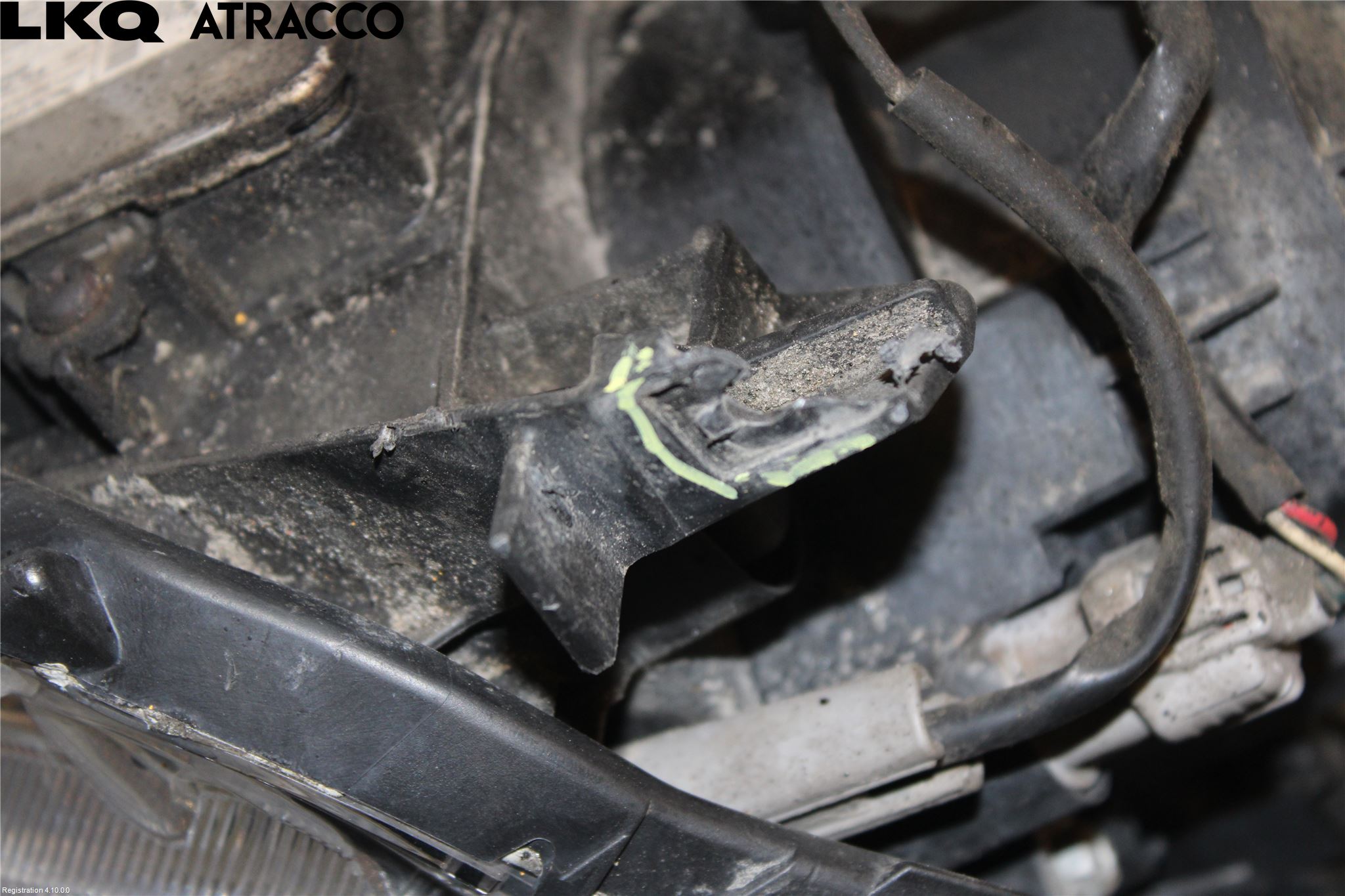 Mitsubishi OUTLANDER 07-12 Frontlykt Høyre