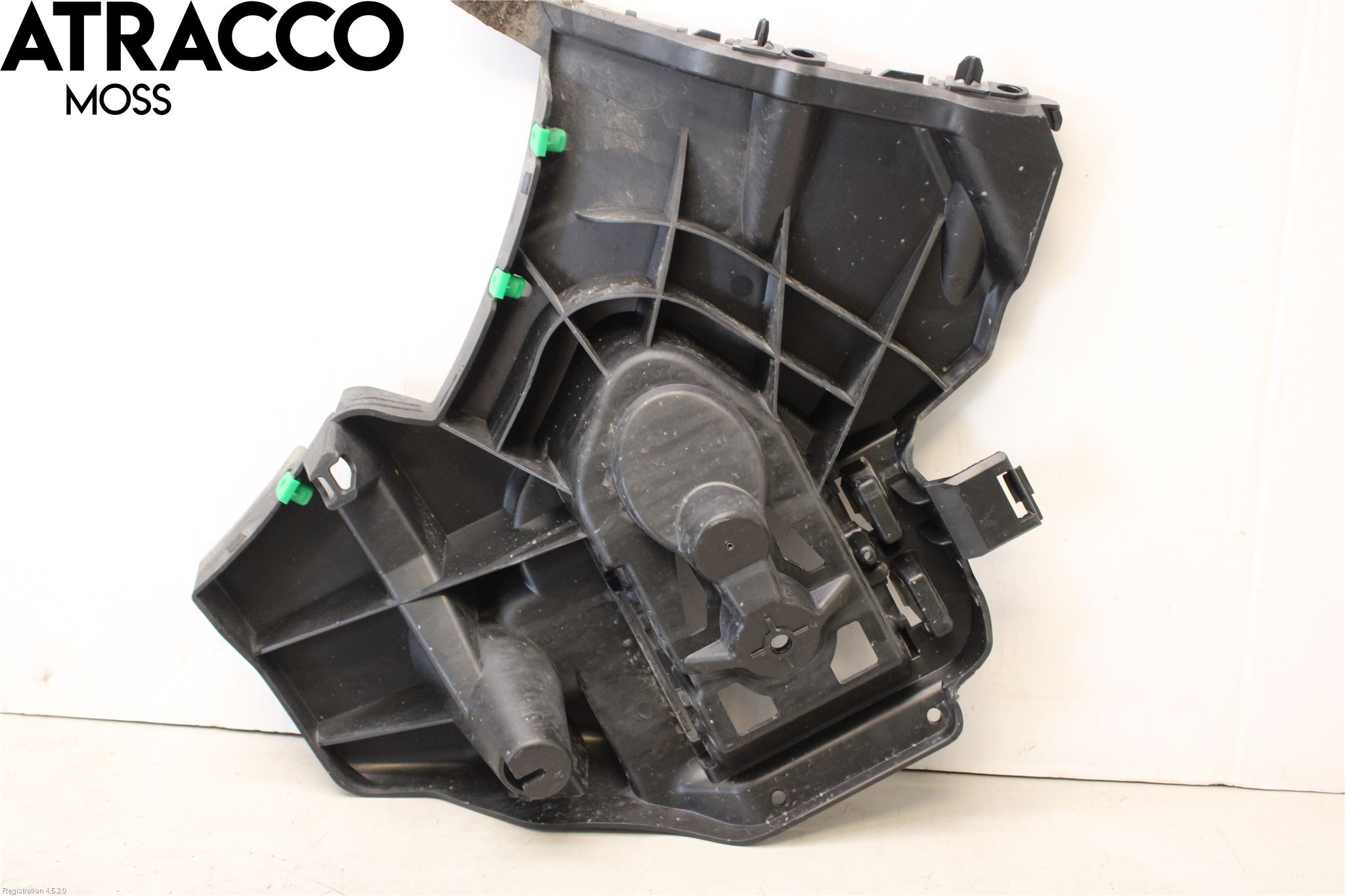 Volvo V40 12-19 Støtfangerfeste Bak Høyre