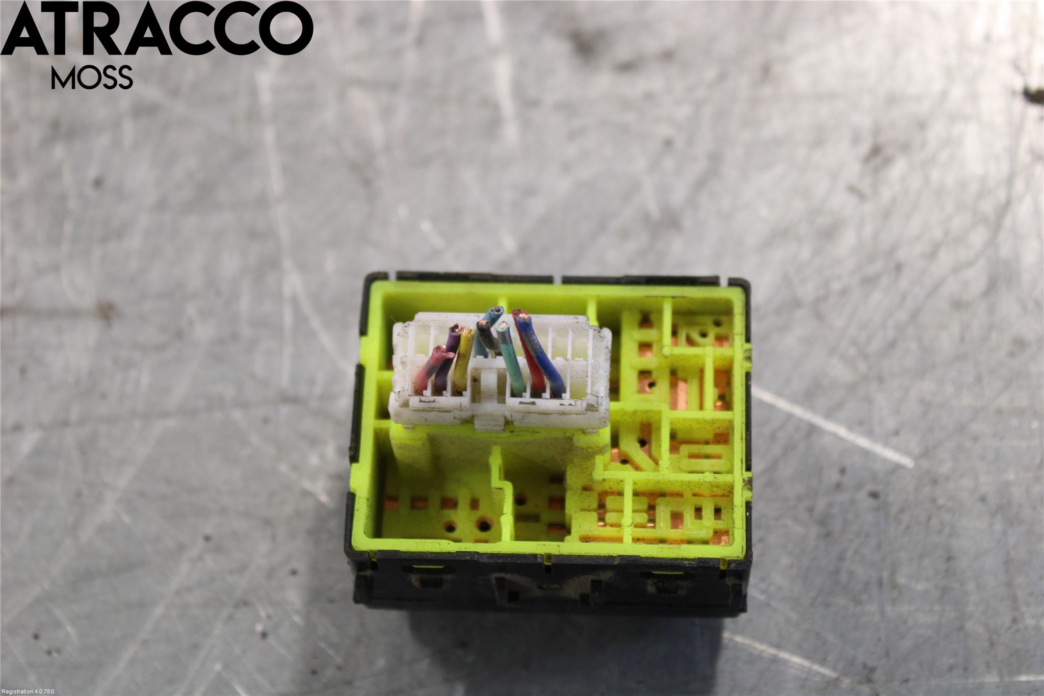 Nissan NAVARA 05-16 Bryter Speil