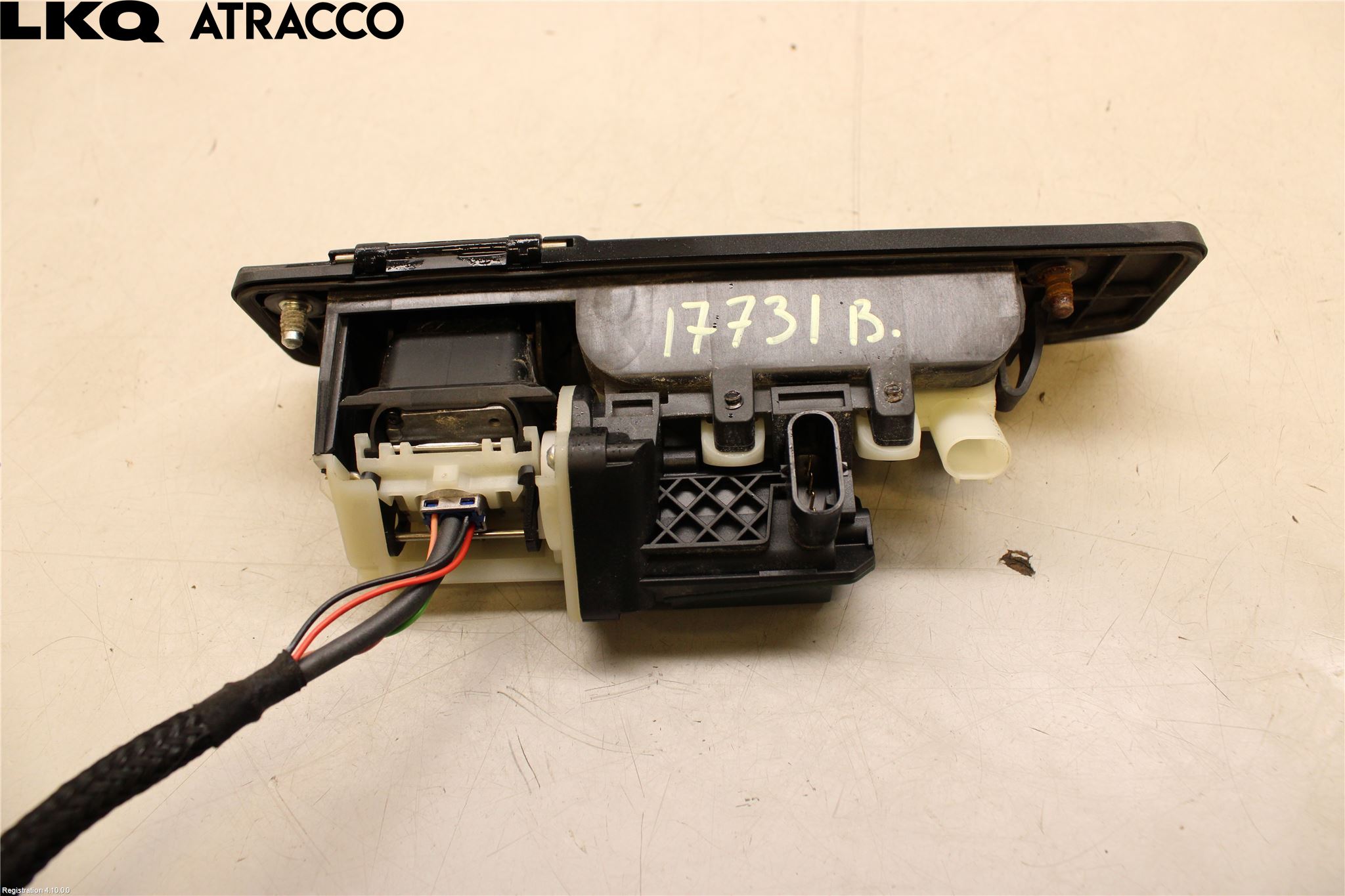 Mercedes-Benz MB C-KLASS (W205) 14-21 Bryter Bakluke