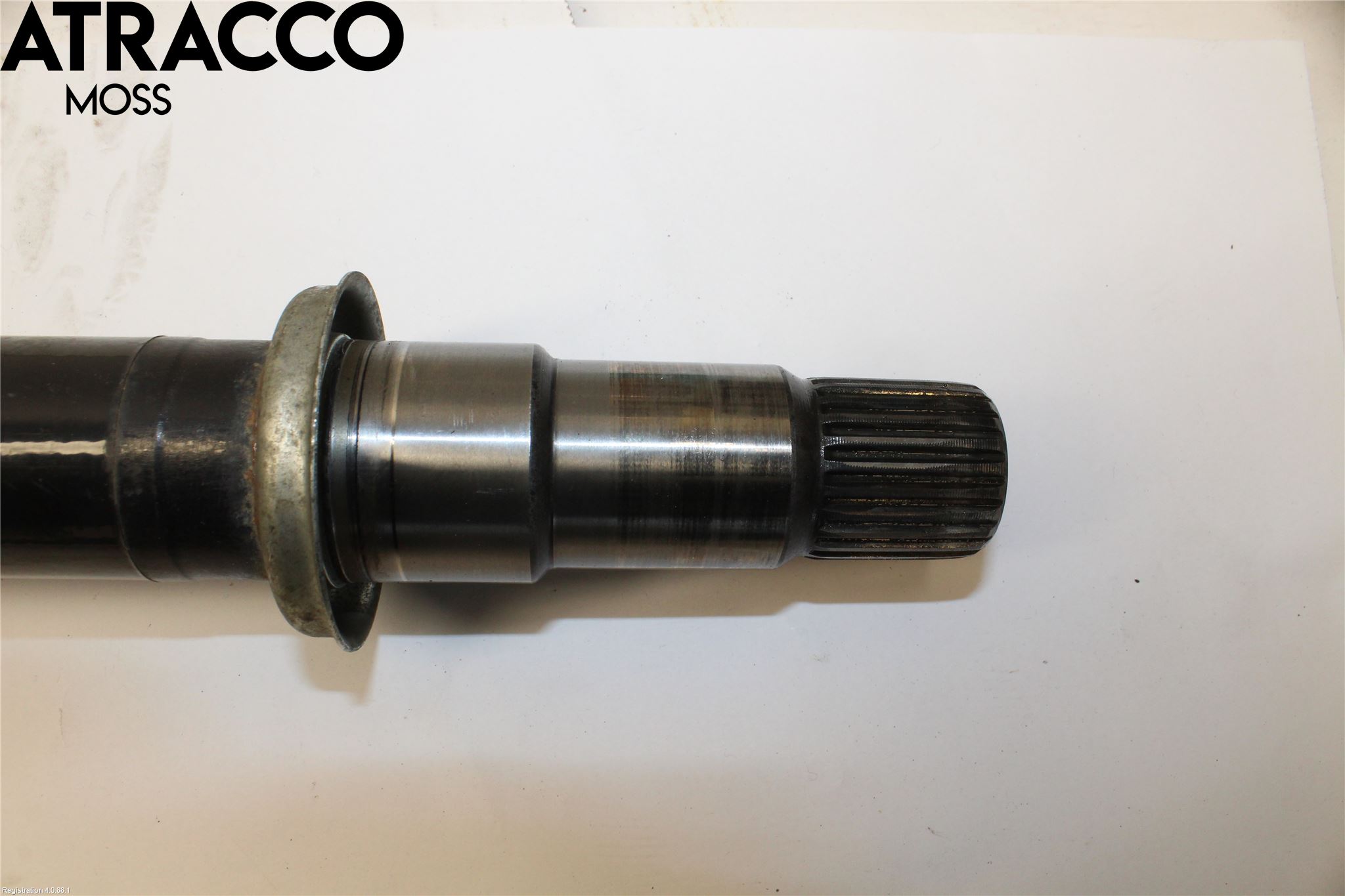 Toyota AVENSIS 09-15 Drivaksel Foran Kompl Høyre