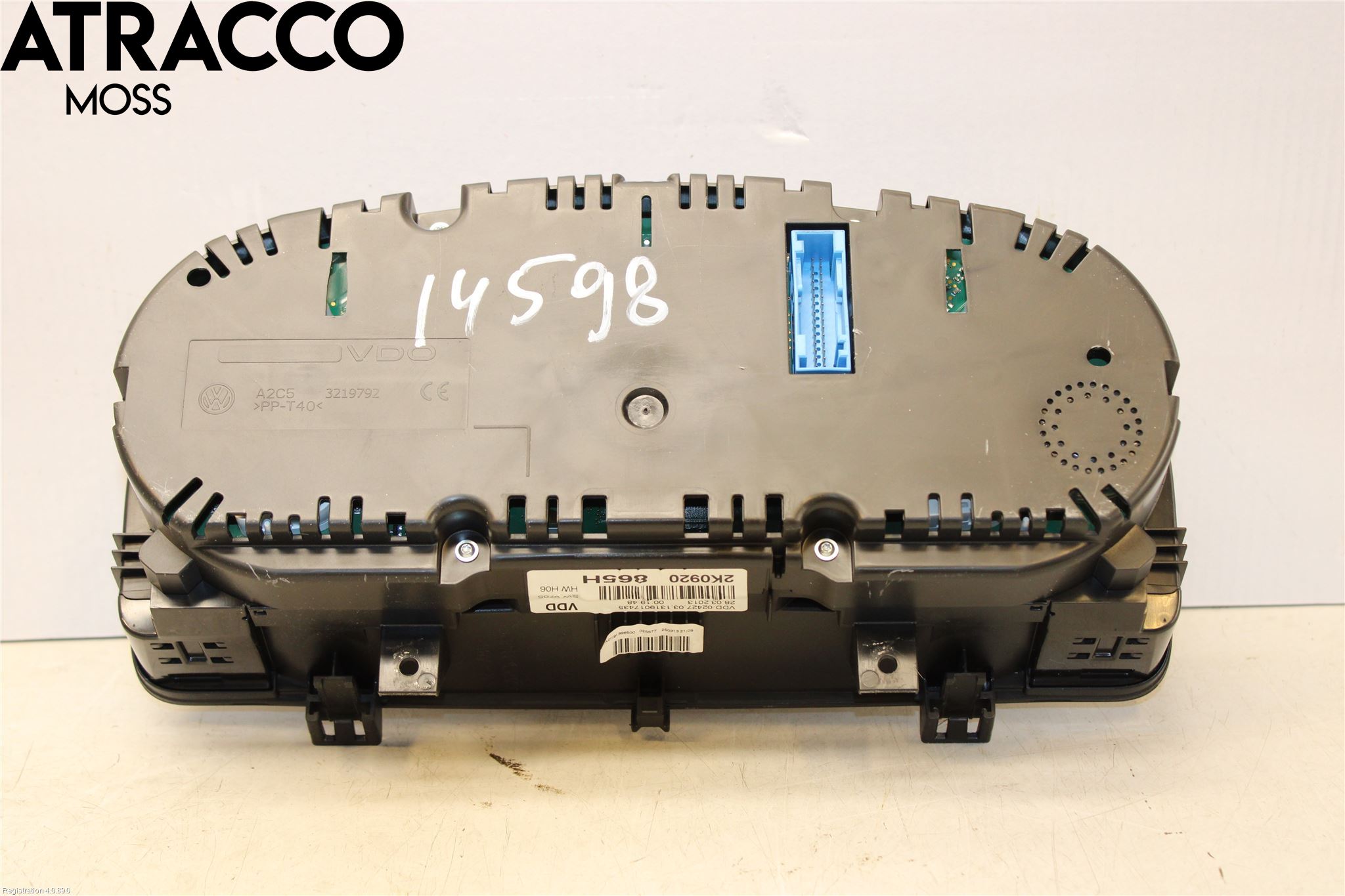 Volkswagen VW CADDY 11-15 Instr Kombinert