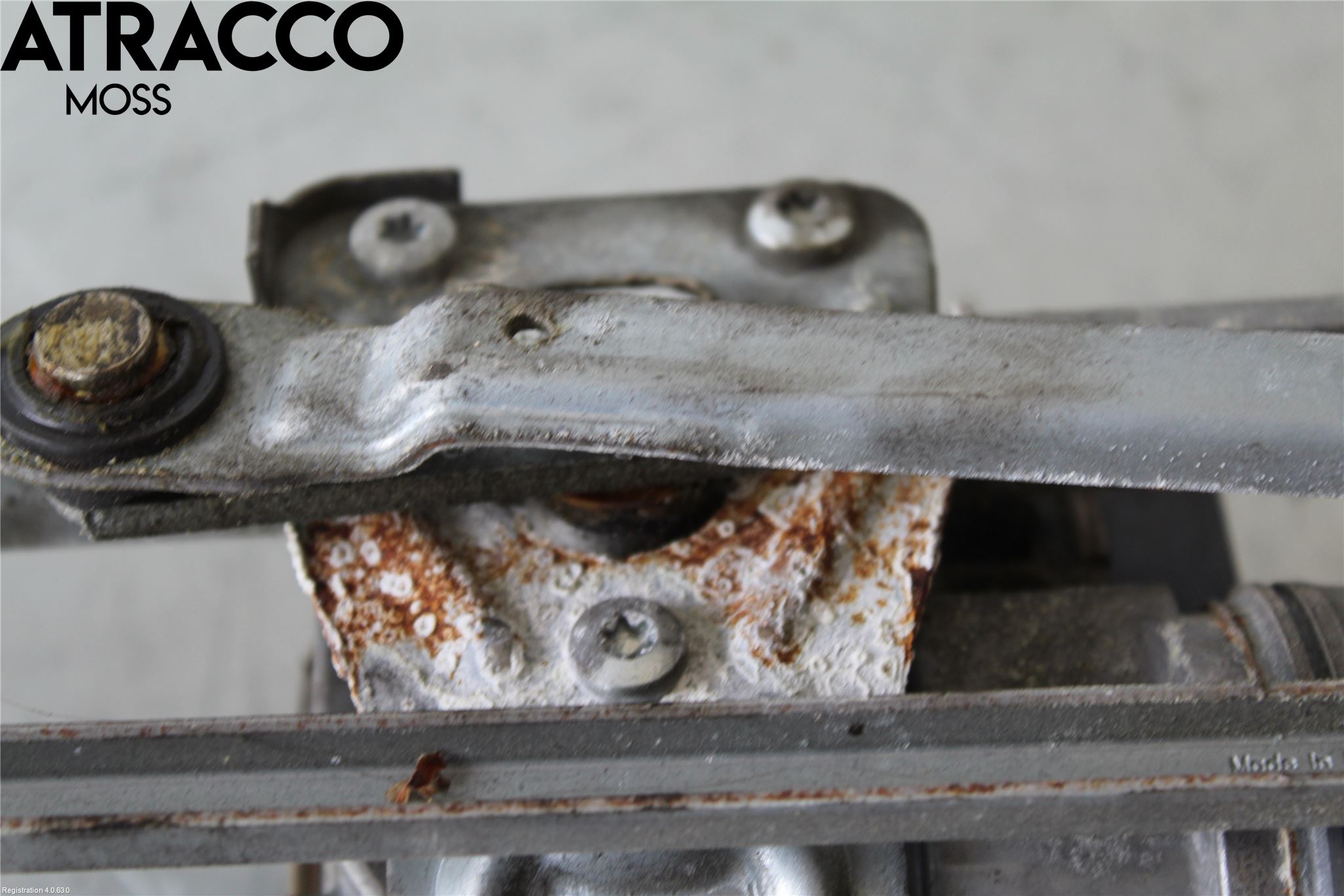 Volkswagen VW GOLF VI 09-13 Viskermotor Frontrute