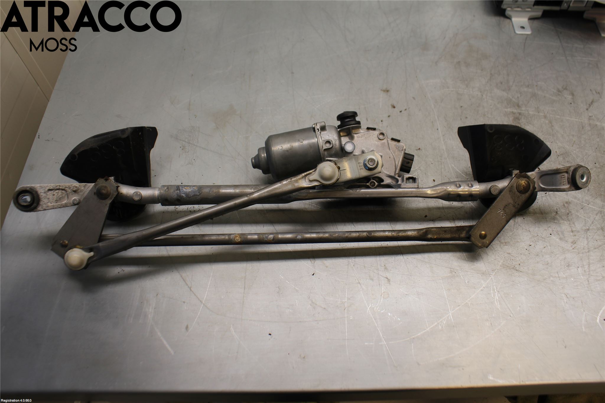 Mitsubishi OUTLANDER 13-21 Viskermotor Frontrute