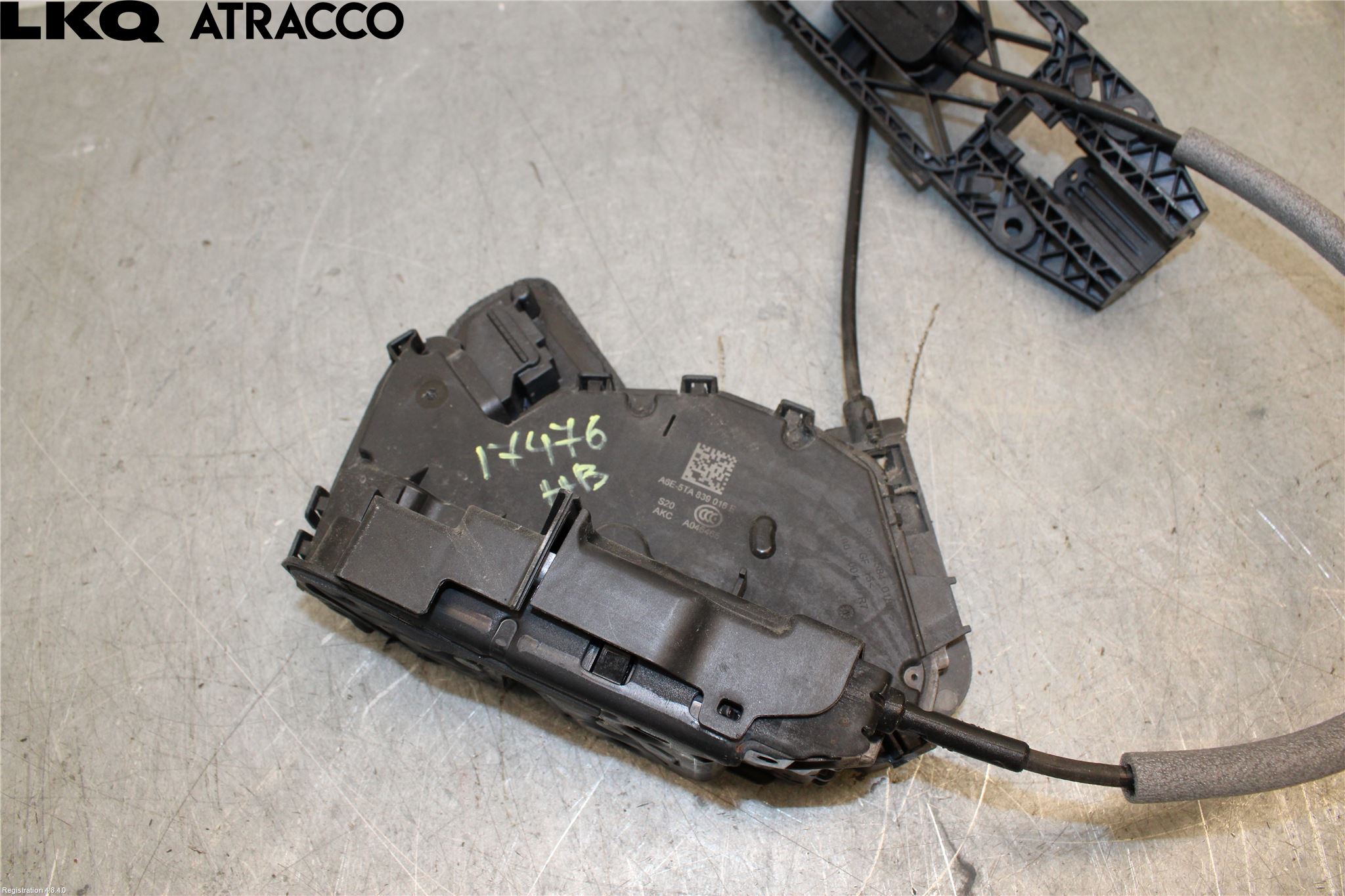 Volkswagen VW GOLF / E-GOLF VII 13-20 Dørlås - Låsekasse