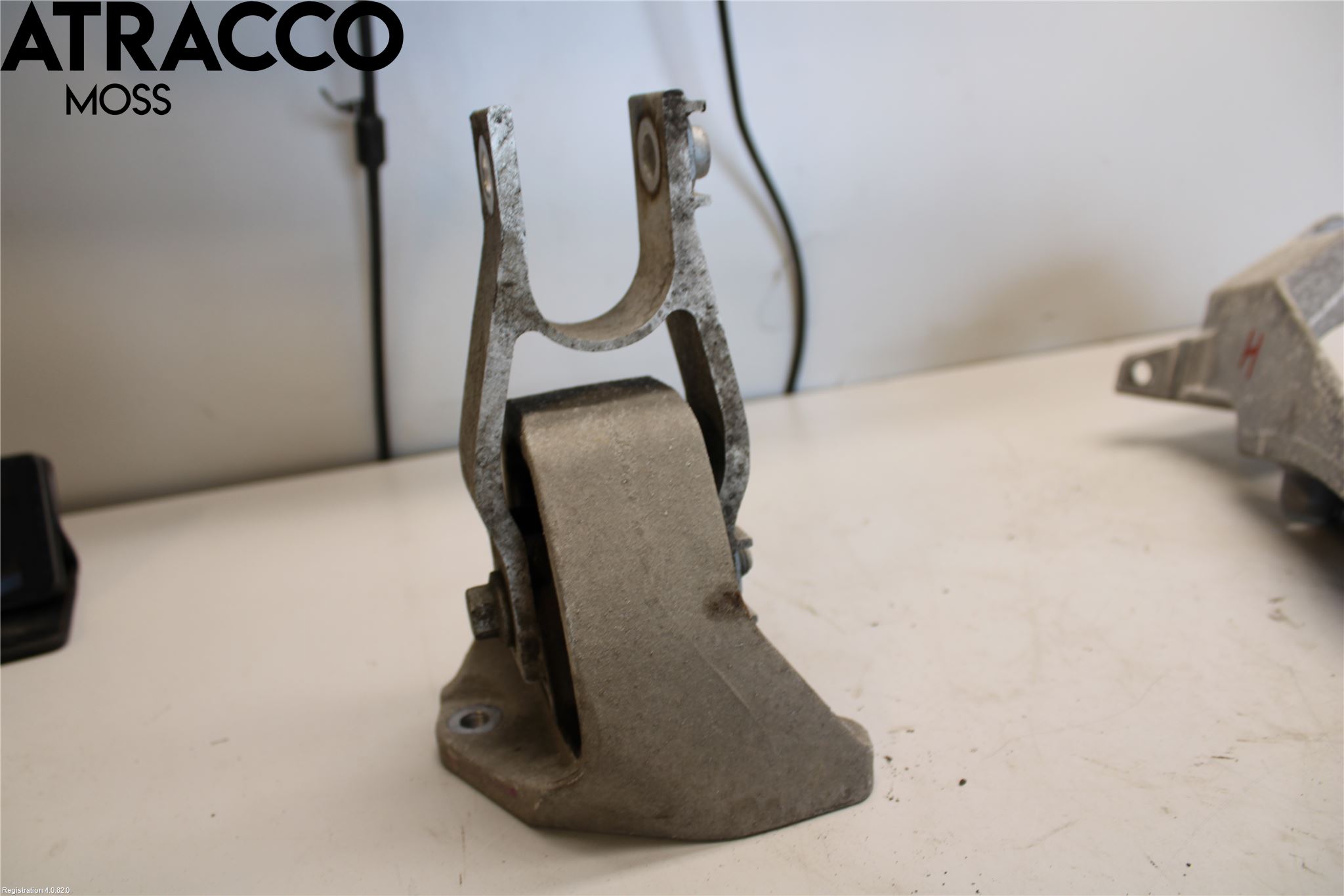 Volvo V60 19- Motor Feste Stål-Alu