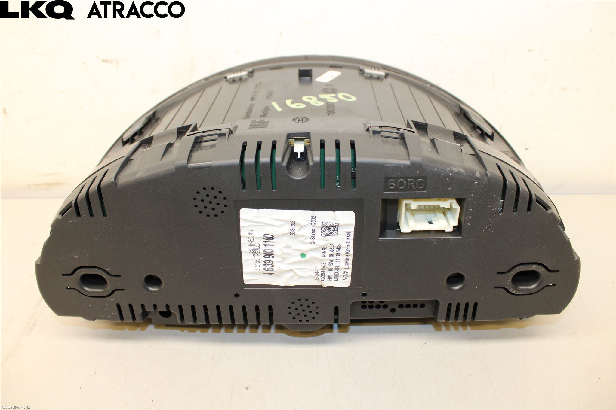 Mercedes-Benz MB VITO/VIANO (W639) 04-14 Instrument Ramme