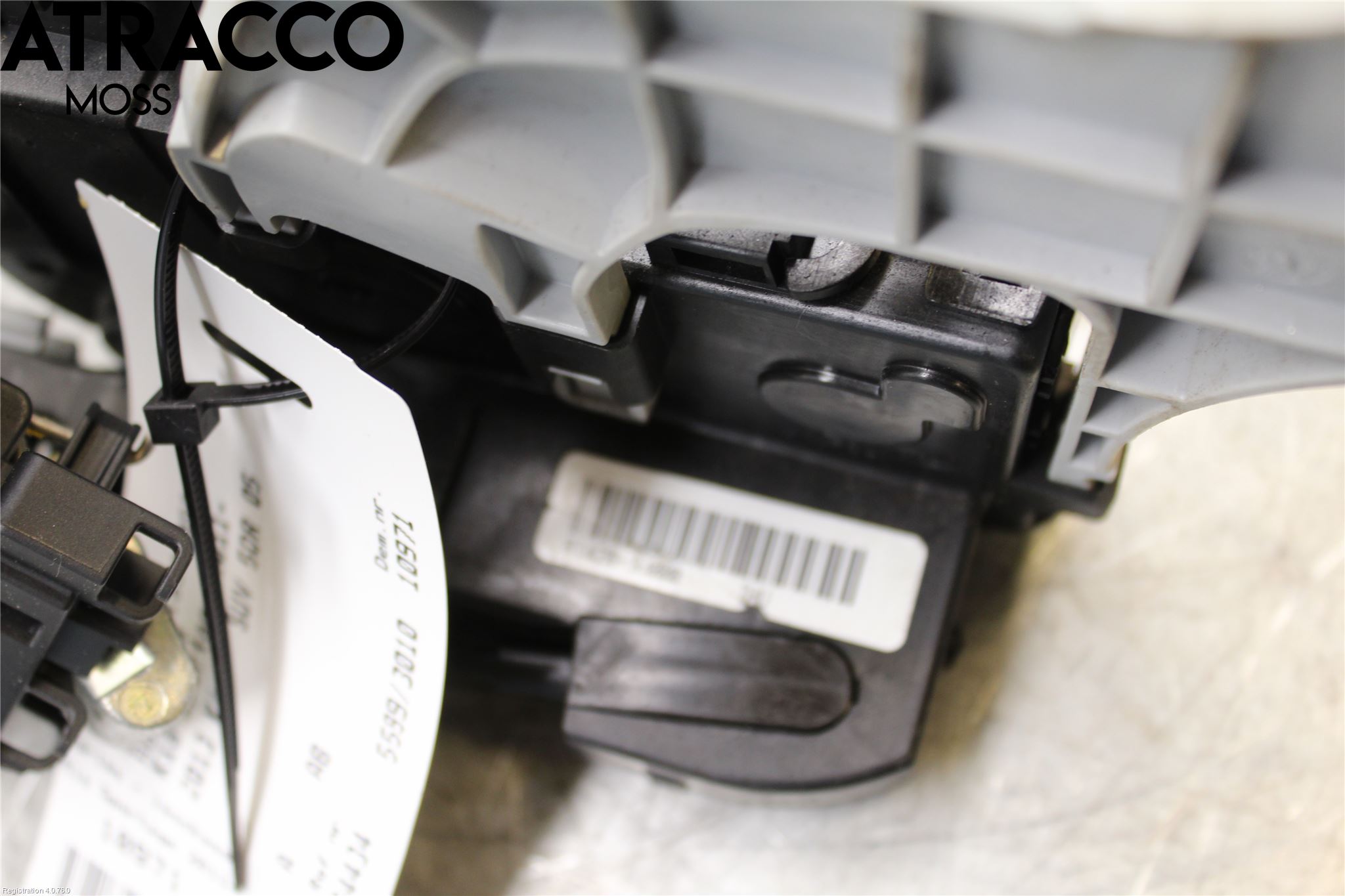 Kia SPORTAGE (SL) 11-15 Dørlås - Låsekasse