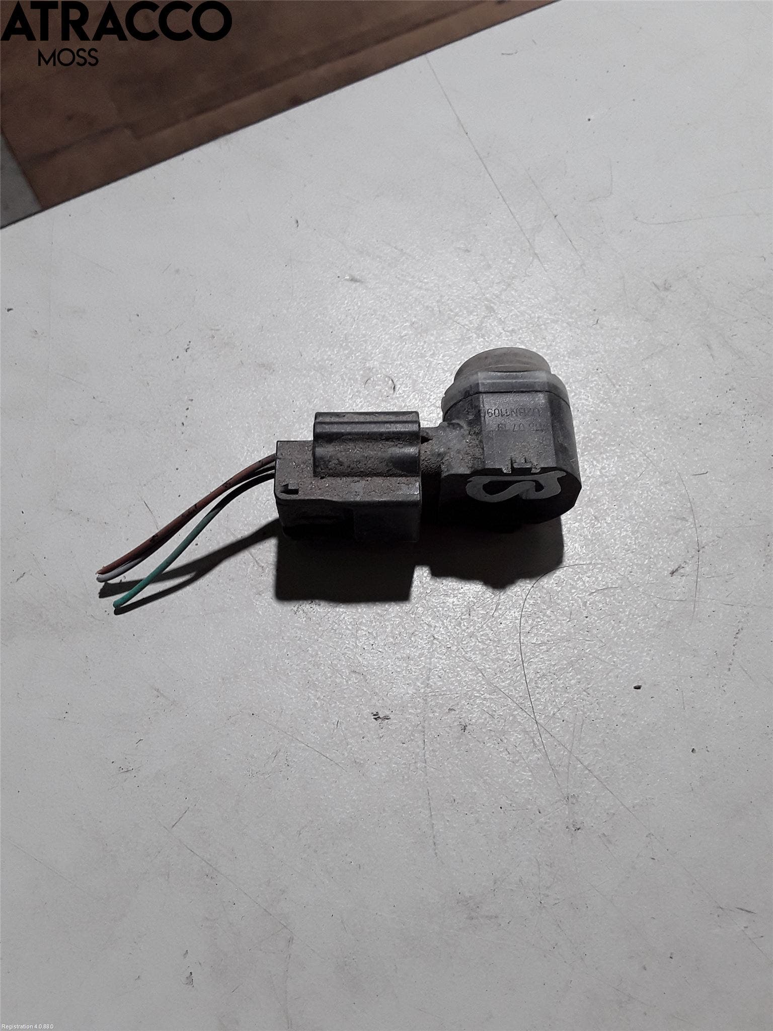 Renault TRAFIC/E-TECH 15- Sensor Ryggesensor