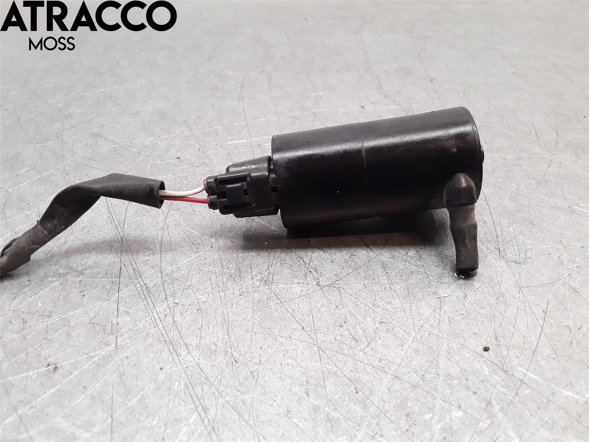 Toyota AVENSIS 09-15 Spylerpumpe Frontrute