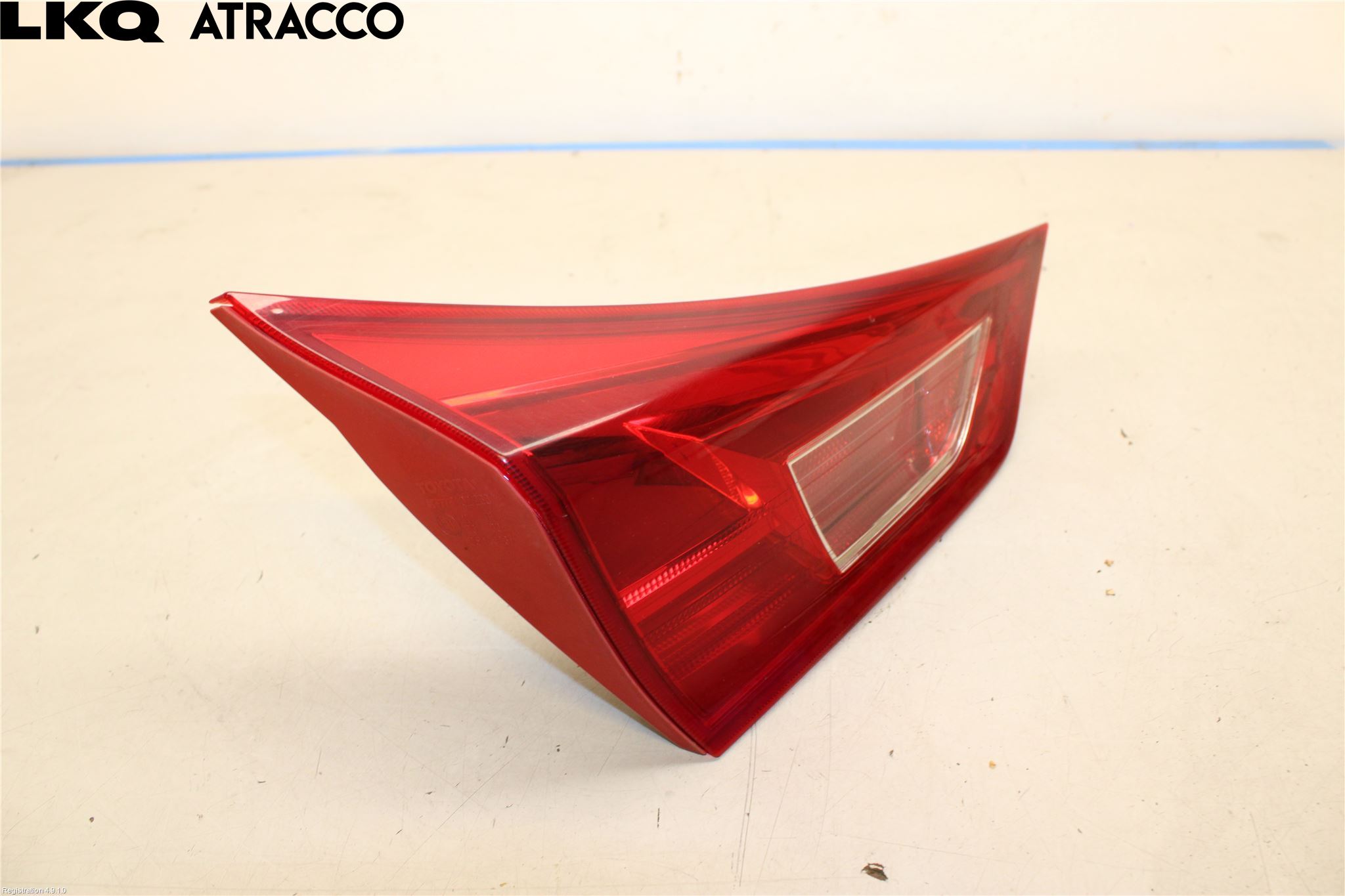 Toyota AURIS 13-19 Baklykt Venstre  På Luke(Indre