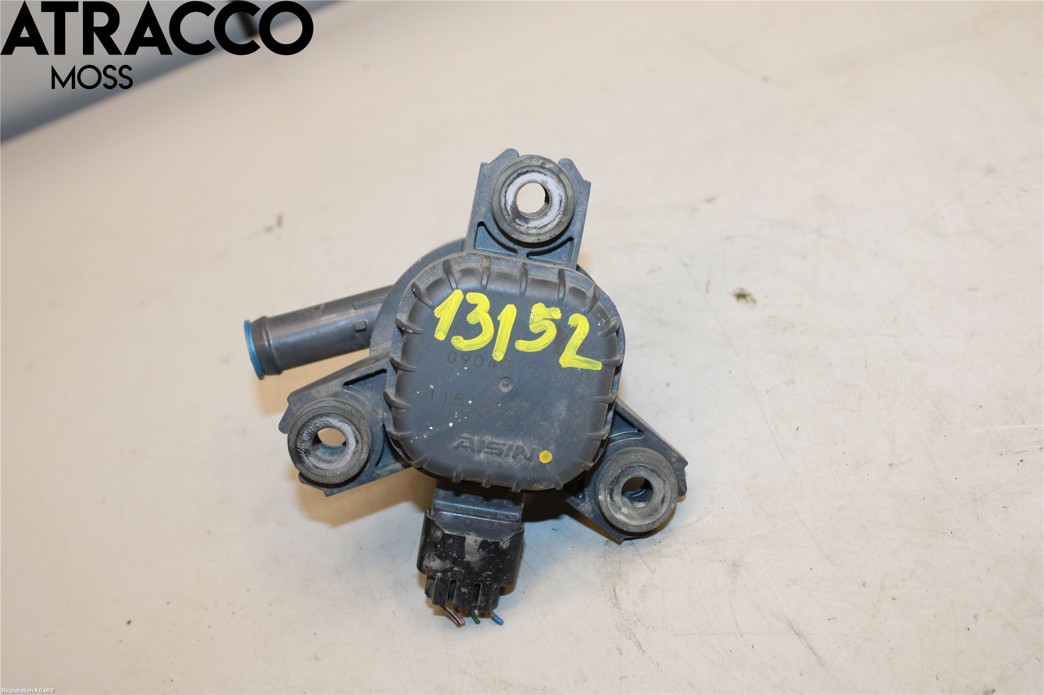 Toyota YARIS XP130 12-14 Vannpumpe