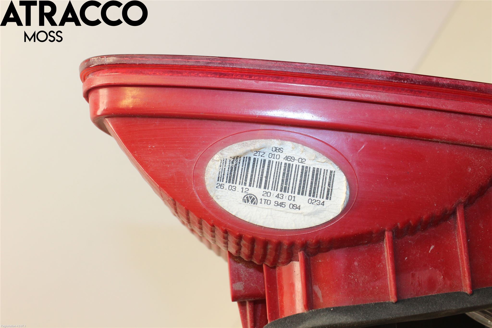 Volkswagen VW TOURAN 10-15 Baklykt Høyre  På Luke(Indre)