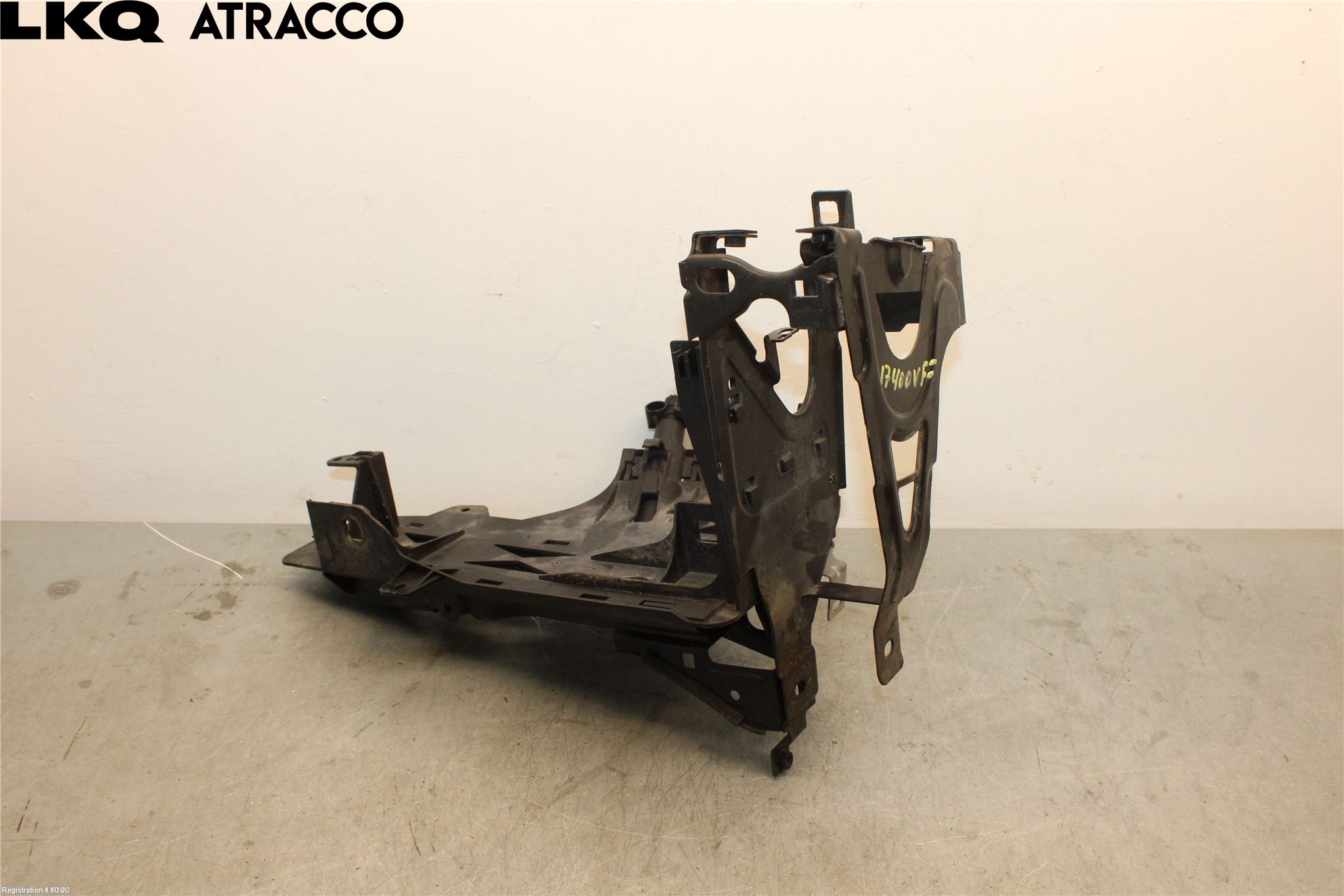 BMW 5 F10/F11/F18 09-17 Frontlykt Hus