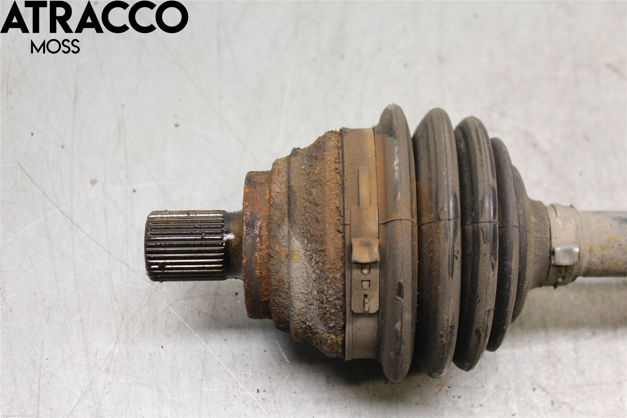 Volkswagen VW GOLF VI 09-13 Drivaksel Foran Kompl Venstre